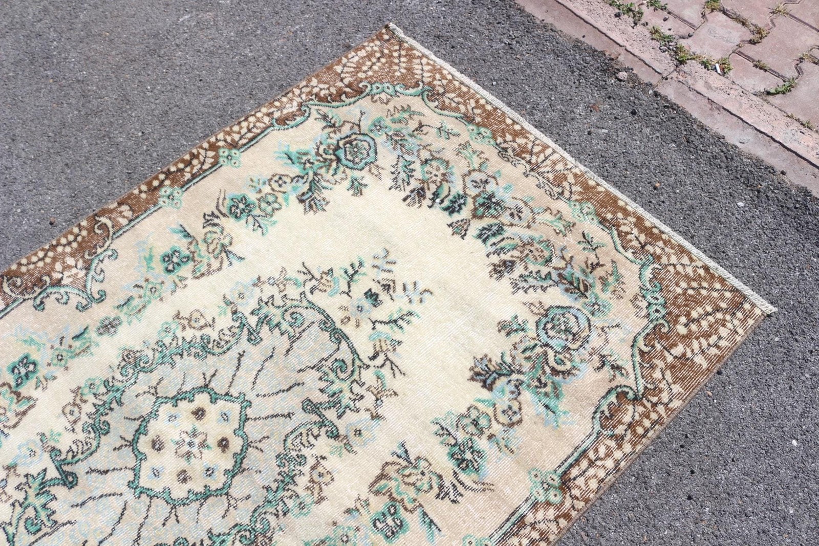 3,9×6,7 ft Vintage Rug, Turkish Area Rug, Brown Ombré Wool Rug