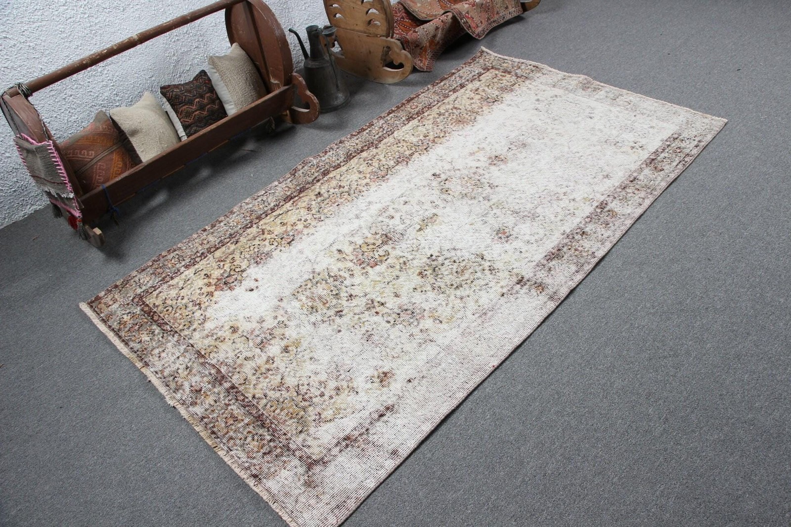 3,8×6,7 ft Vintage Rug, Area Turkish Rug, White Floral Rug