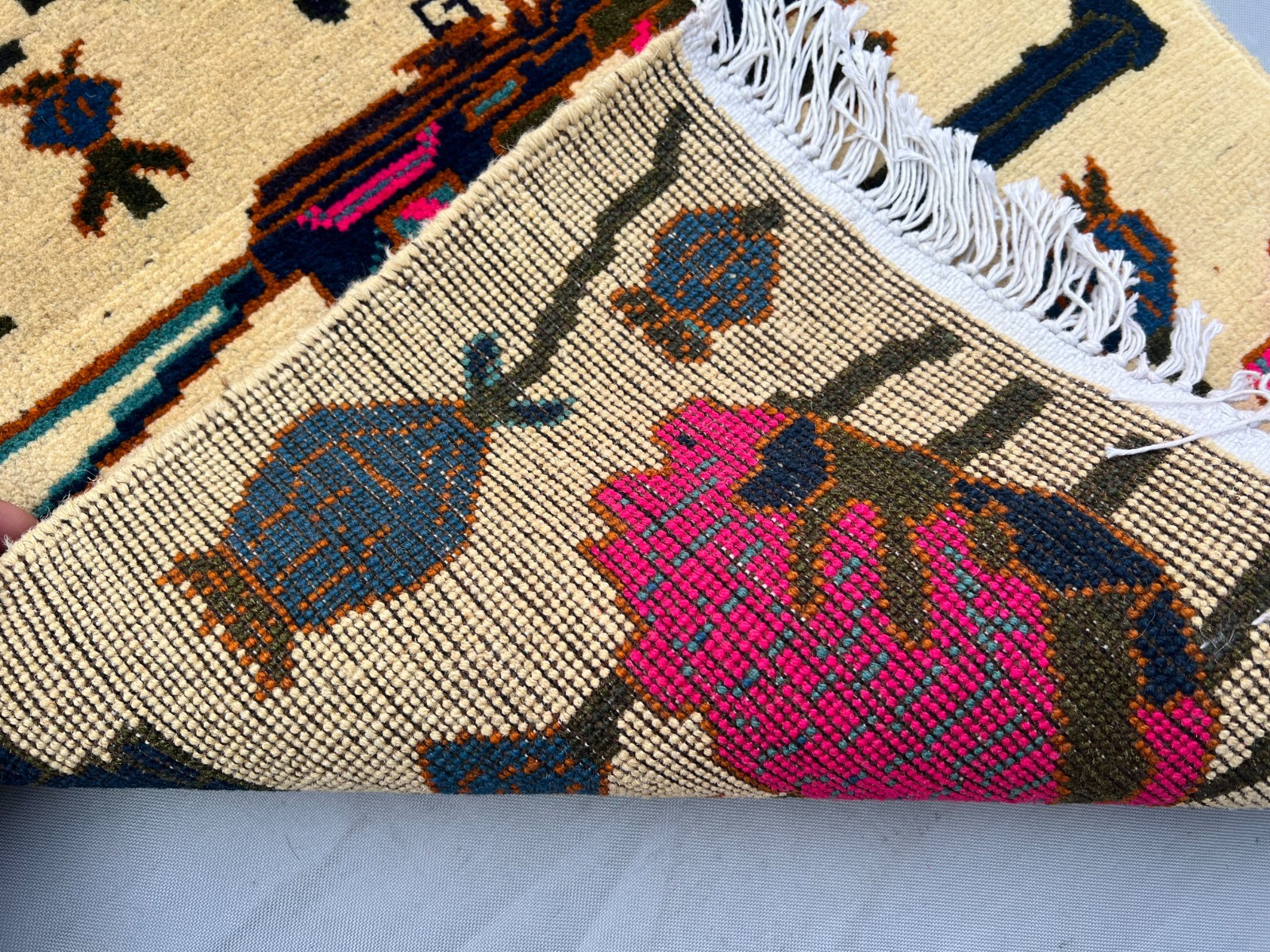 1’11 x 2’8 Ft Vintage Afghan War Rug – Helicopter Rifle Pictorial Design Wool