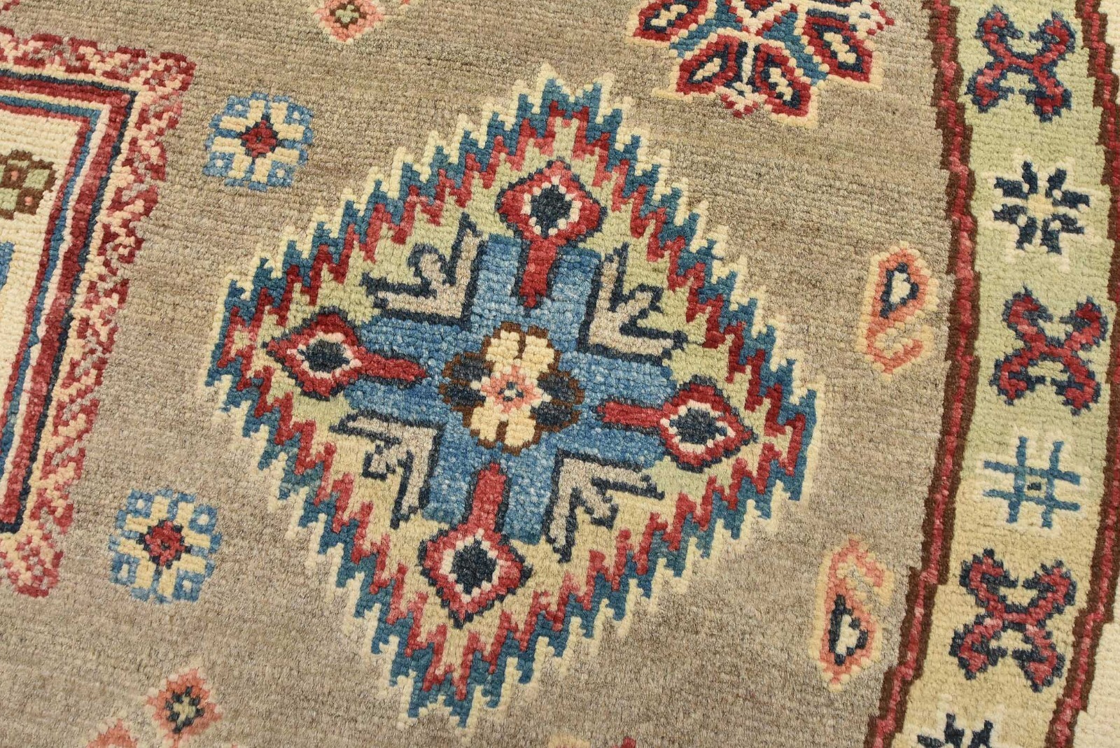Kazak Rug 7’11” x 7’10” Round Brown Wool Tribal Hand-Knotted Oriental Carpet