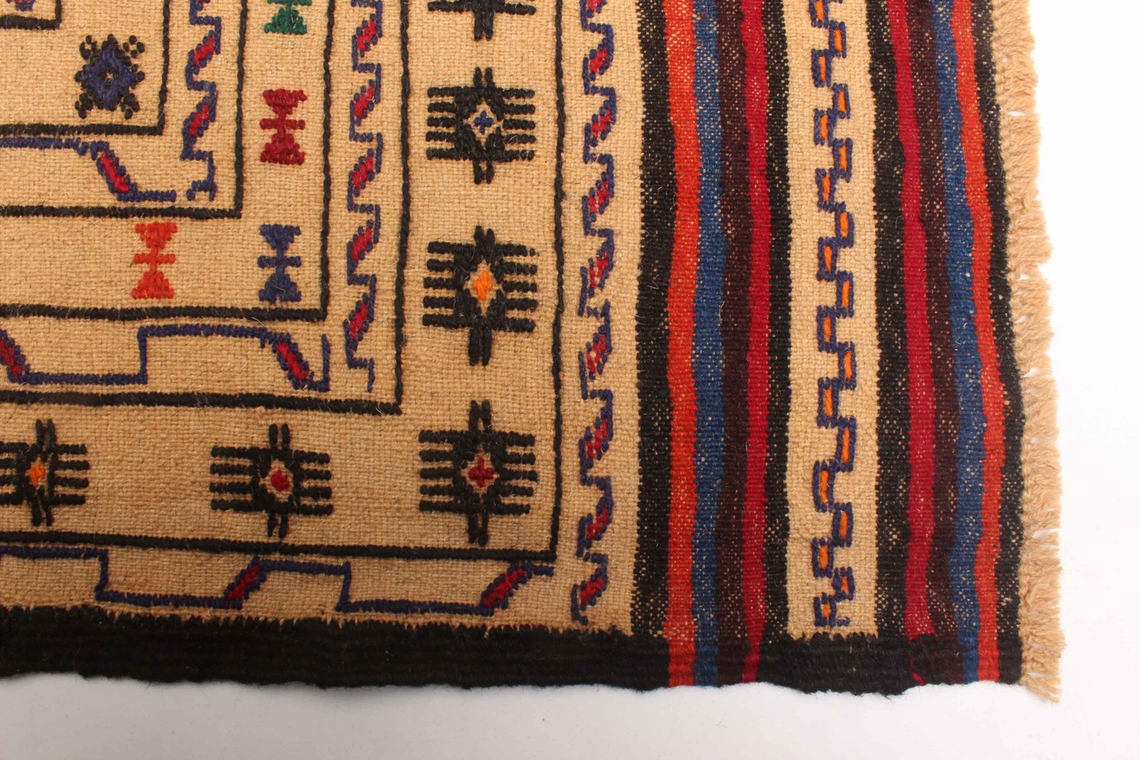 Vintage 4’3″ x 6’0″ Traditional Wool Hand Woven Oriental Area Rug