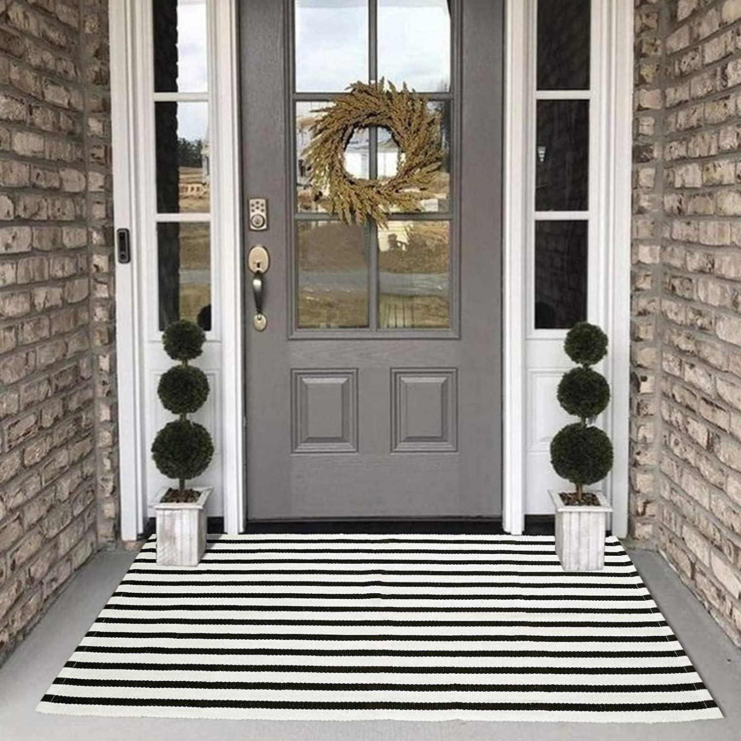 Collive Black & White 3×5 Washable Outdoor Porch Rug, Cotton Woven, Farmhouse