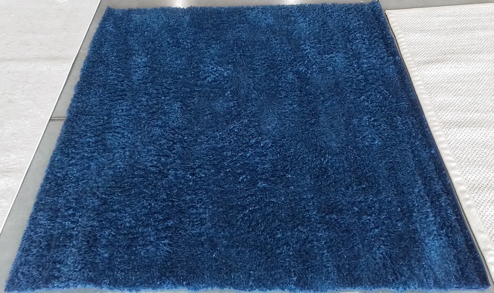 NAVY 5′-3″ x 5′-3″ Flaw in Rug, Reduced Price 1172777243 AUG900N-5SQ