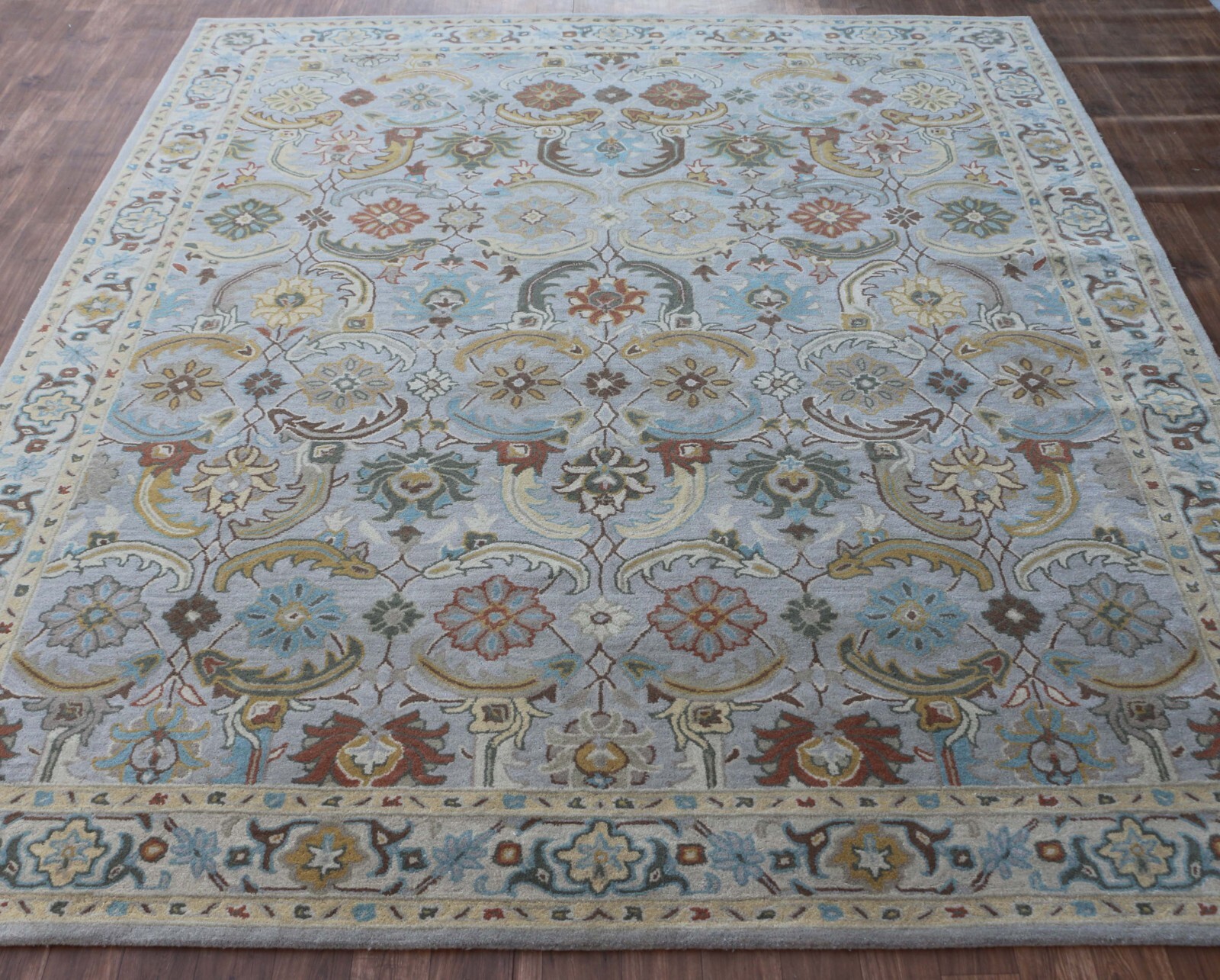 New Eva Grey Tradition Design Handmade Tufted Woolen Area Rug