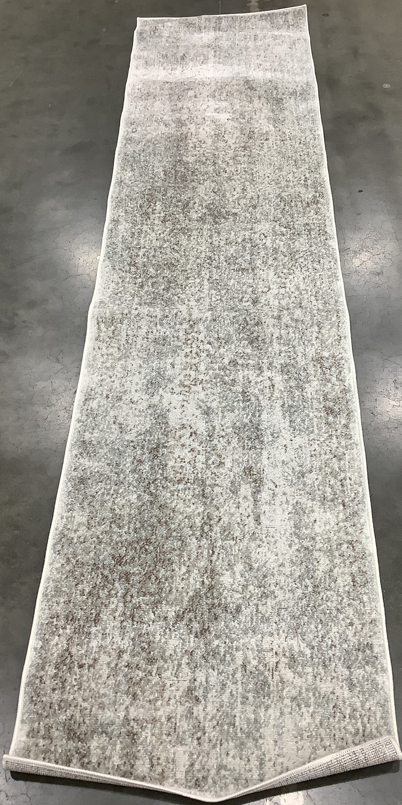 IVORY / TAUPE 2′-2″ x 9′-0″ Back Stain Rug, Reduced Price 1172684375 EVK256E-29