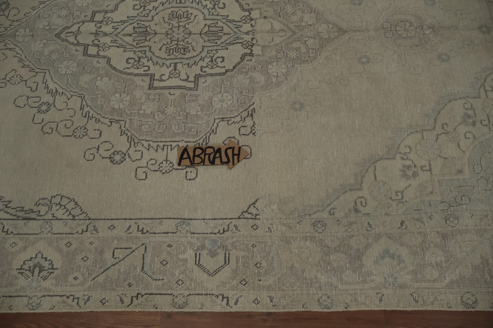 Rustic Muted with This Ornamental Beige and Blue Area Rug 6×10 Handmade Carpet