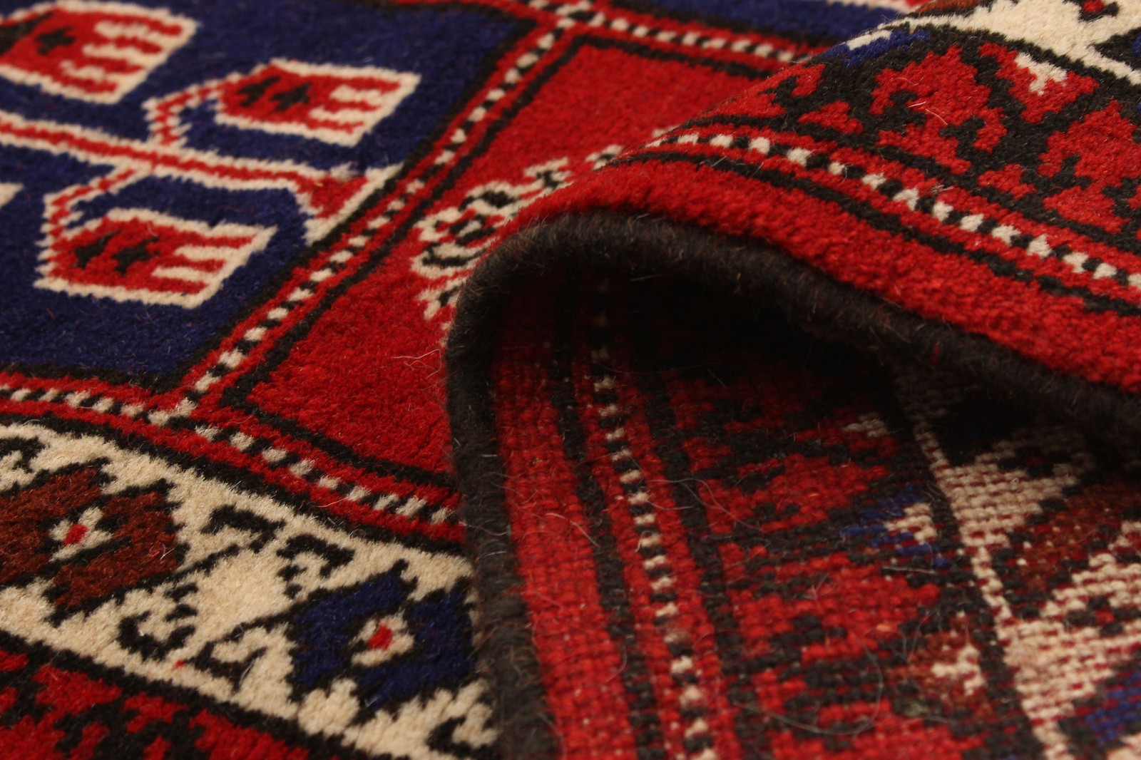Traditional Hand-knotted Wool Oriental Carpet 4’4″ x 6’4″ Area Rug