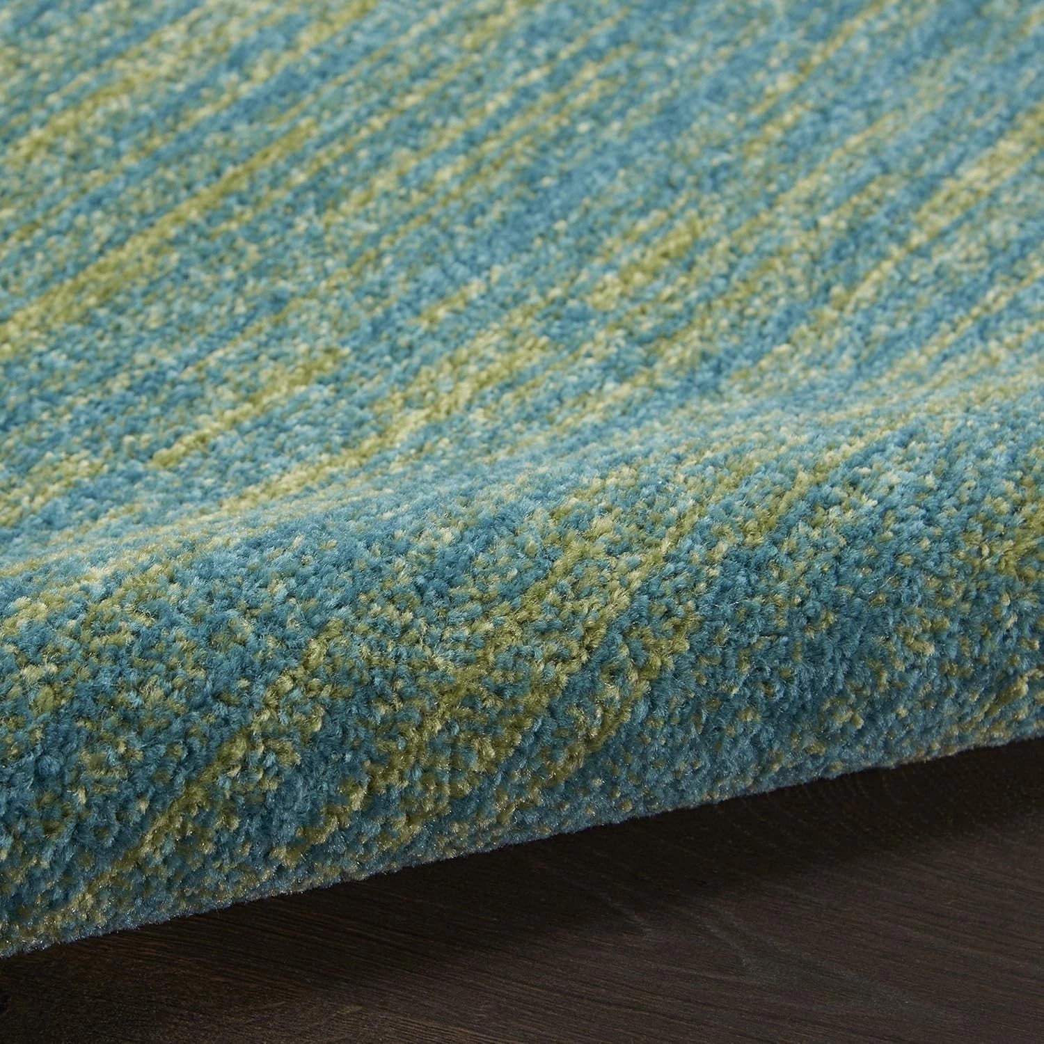 Elegant 6′ x 9′ Blue Green Rug – Perfect for Living Room, Bedroom & Dining Room