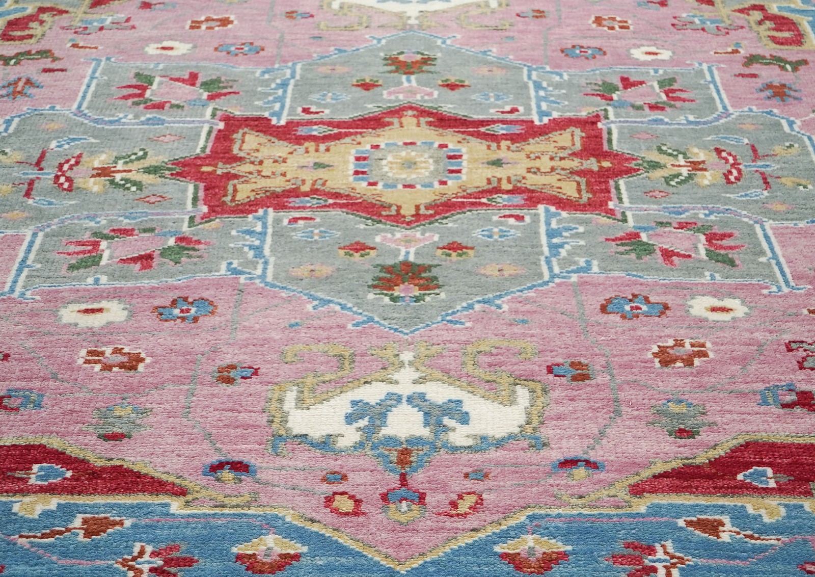 8’10”x11’11” Hand Knotted Wool Pink, Celadon Oushak Herizz Rug