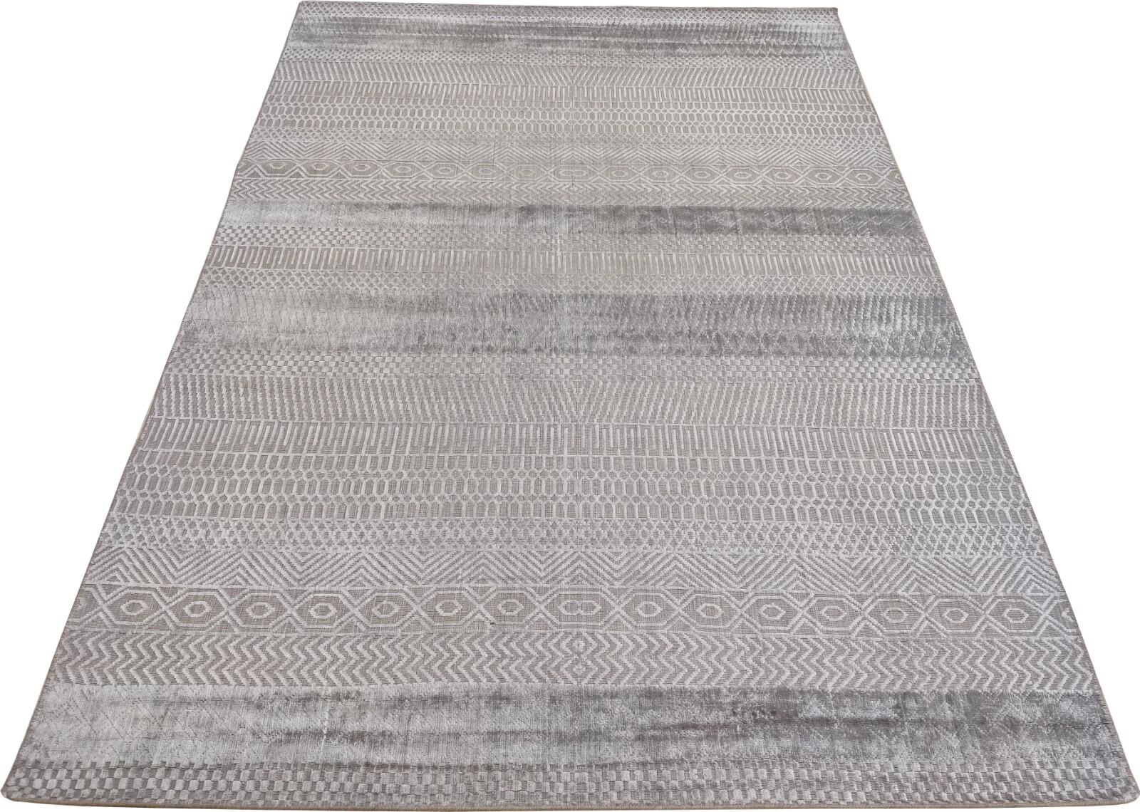 Modern Area Rug for Living Room Loom-made Woven Grey Wool Viscose 7 x 10 ft