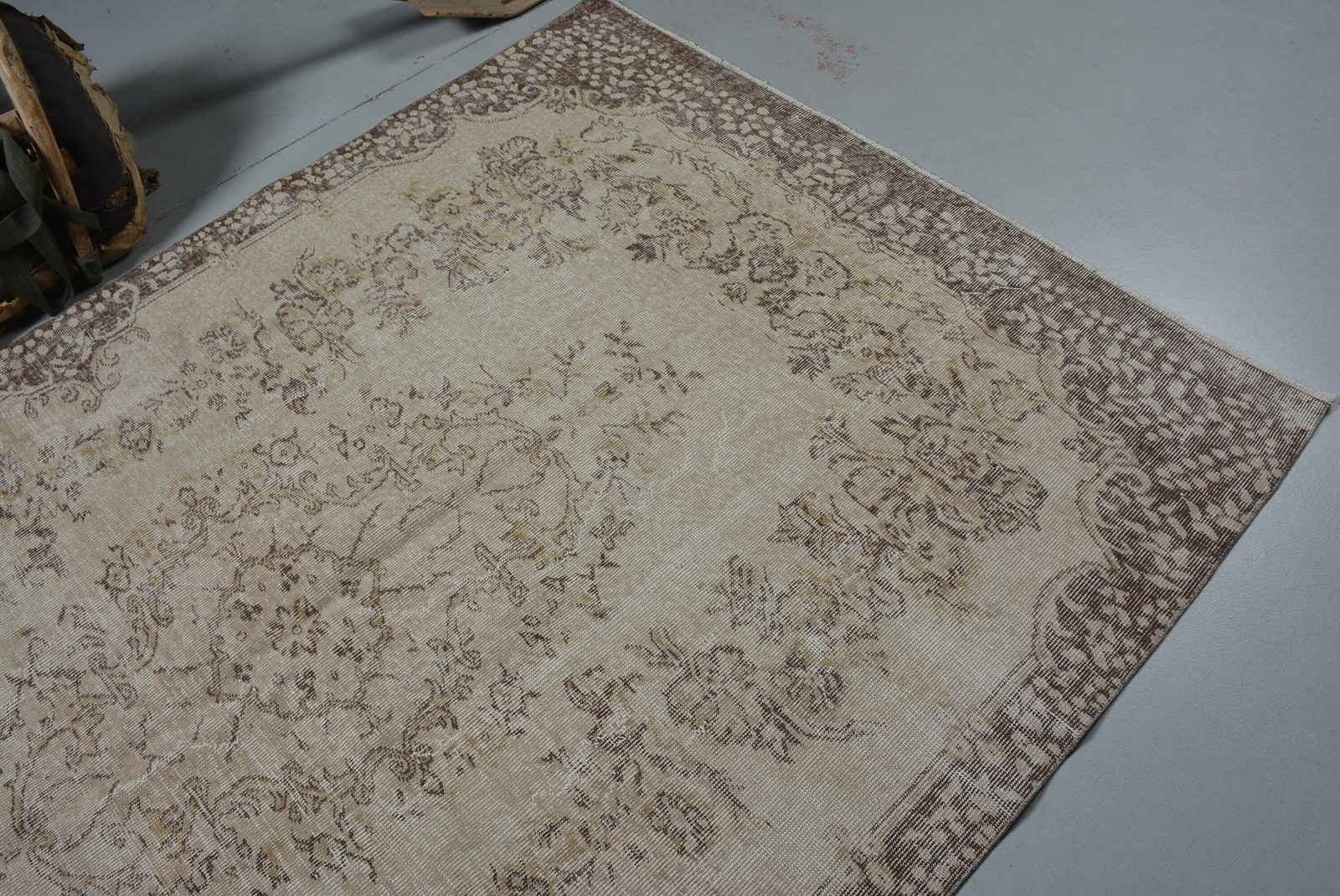 Vintage 5,6×8,5 ft Large Rug, Turkish Rug, Brown Floral Rug
