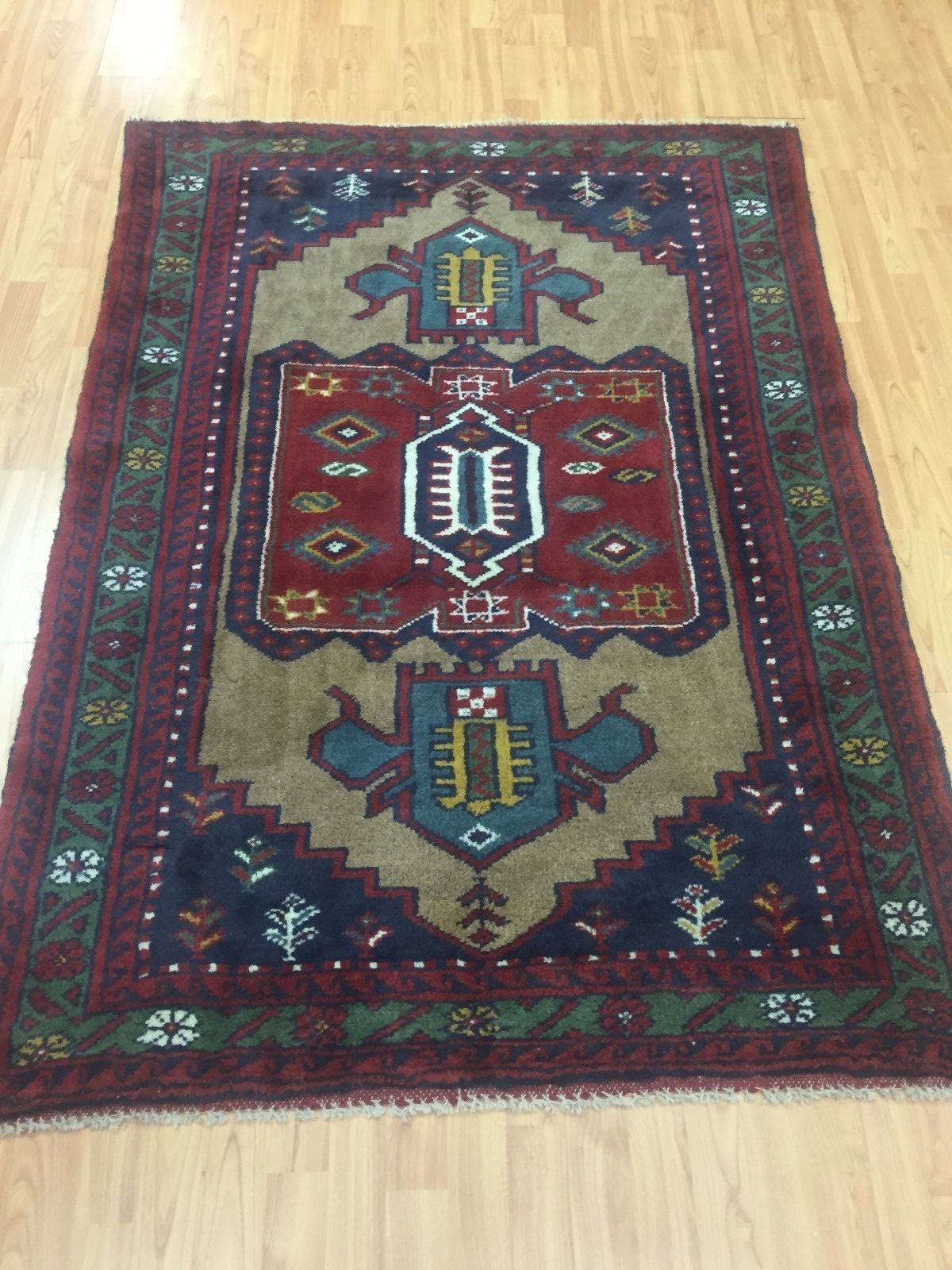 3’9″ x 5’5″ Traditional Turkeman Oriental Rug – Hand Made – 100% Wool Full Pile