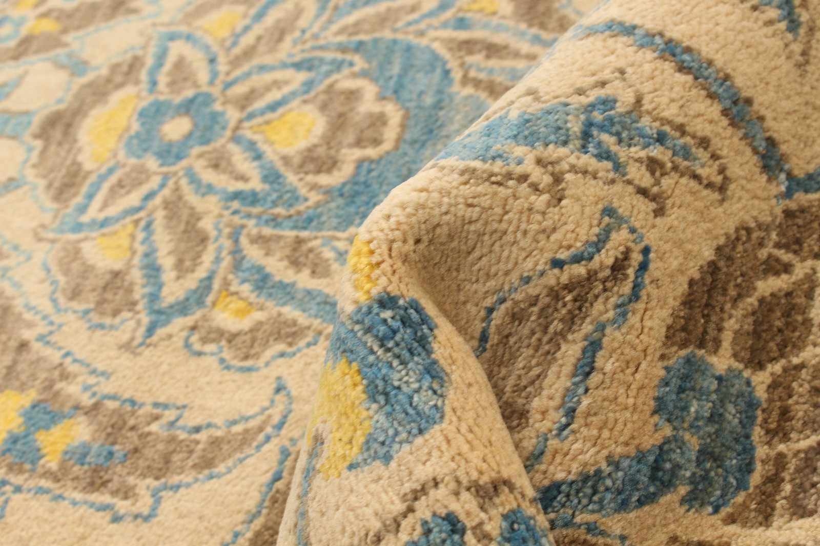 Traditional Beige Hand-knotted Area Rug 3’11” x 6’0″ Oriental Wool Carpet