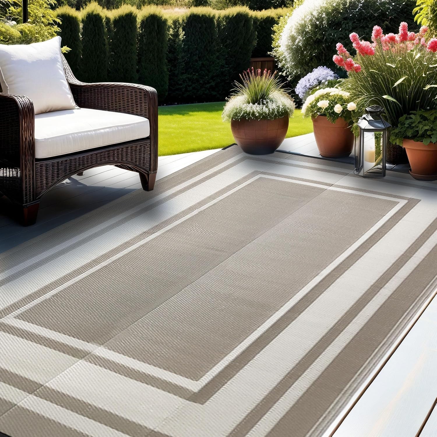 6×9 Feet Waterproof Outdoor Rug with Modern Geometric Design – Easy to Clean