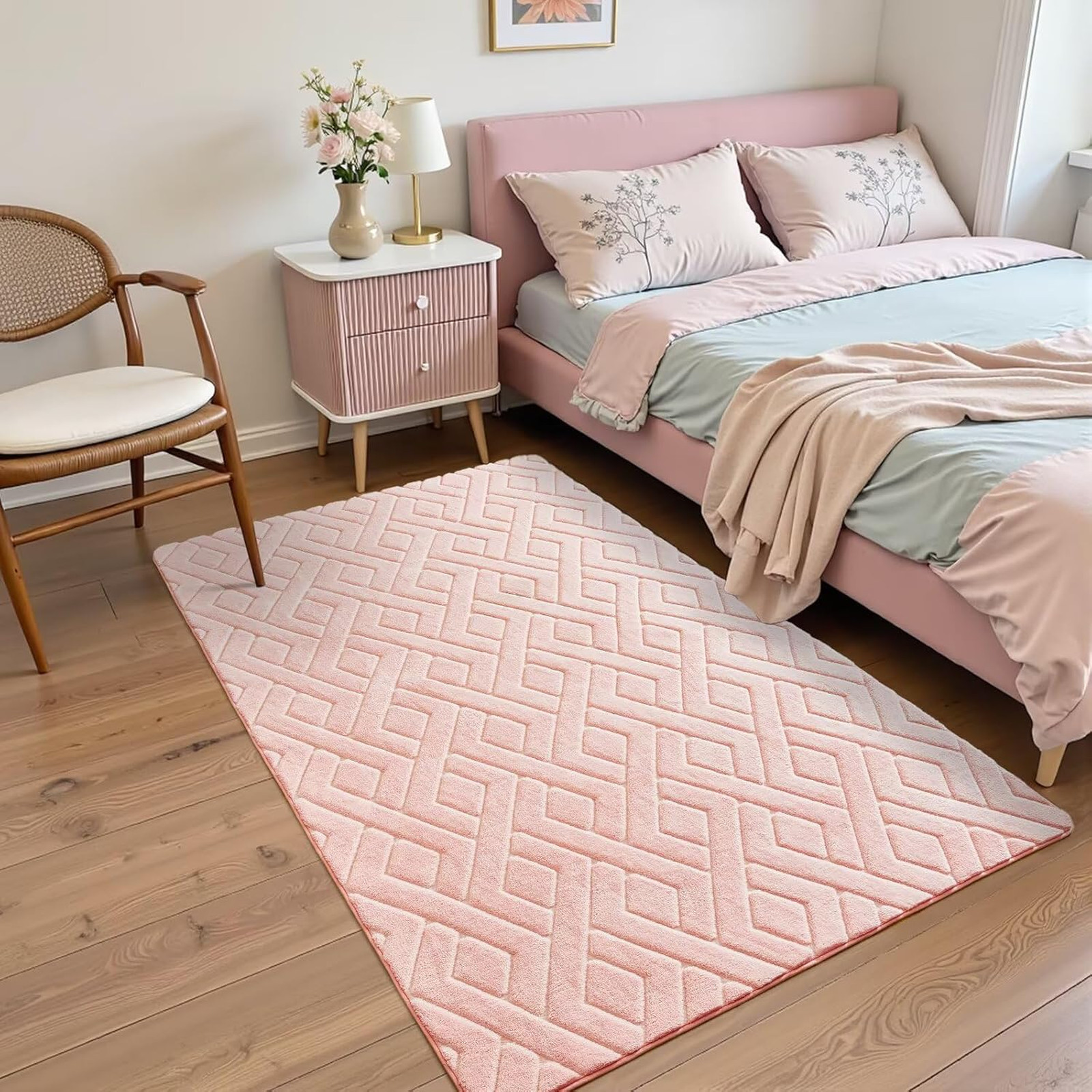 Pink Washable Area Rug for Girls Bedroom, Geometric Shag Carpet with Memory
