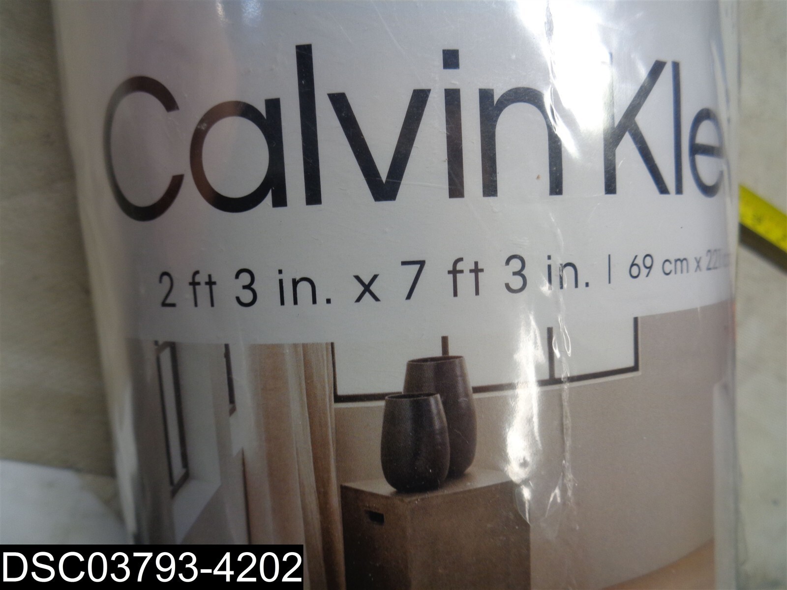 CK030 Calvin Klein CUR01 Ivory Beige 2’3″ x 7’3″ Area Runner Rug