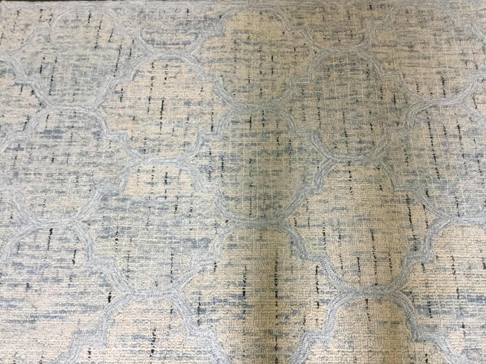 IVORY / TURQUOISE 4′ X 6′ Back Stain Rug, Reduced Price 1172662864 ABT474K-4