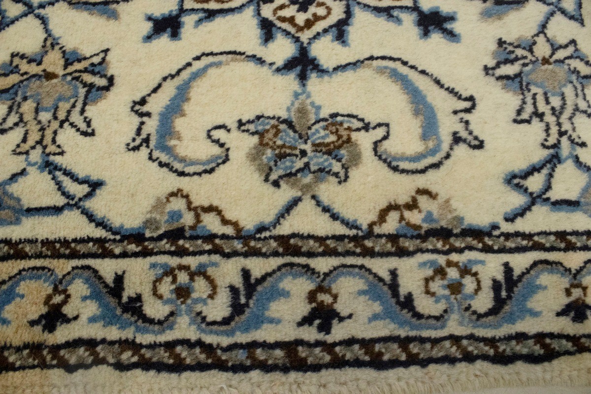 2’3X4’6 Handmade Nain Oriental Rug Cream Floral Design Classic Small Carpet