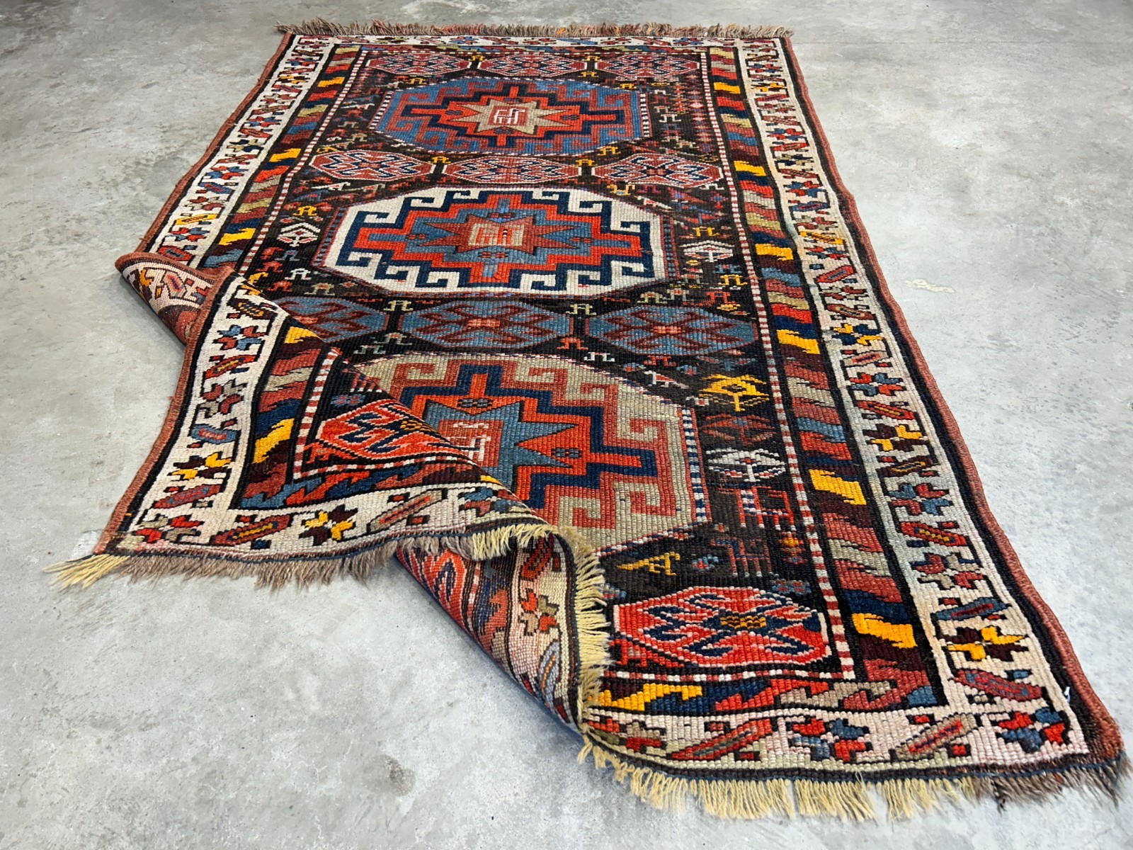 4’4″x6’4″ Antique Hand-knotted Wool Geometric Caucasian Area Rug – Russian 4×6