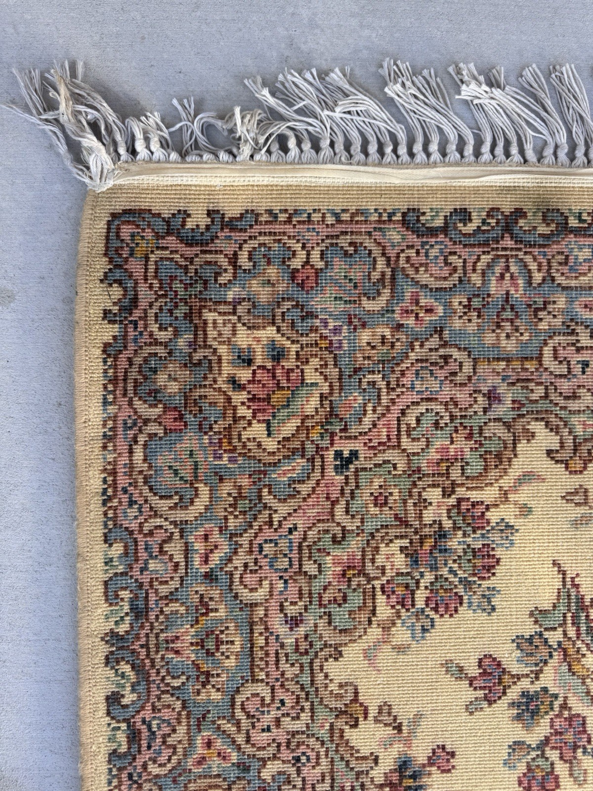 Vintage Karastan Rug Ivory Kirman Pattern 781 2’10” by 5′ Fine Lustrous Wool