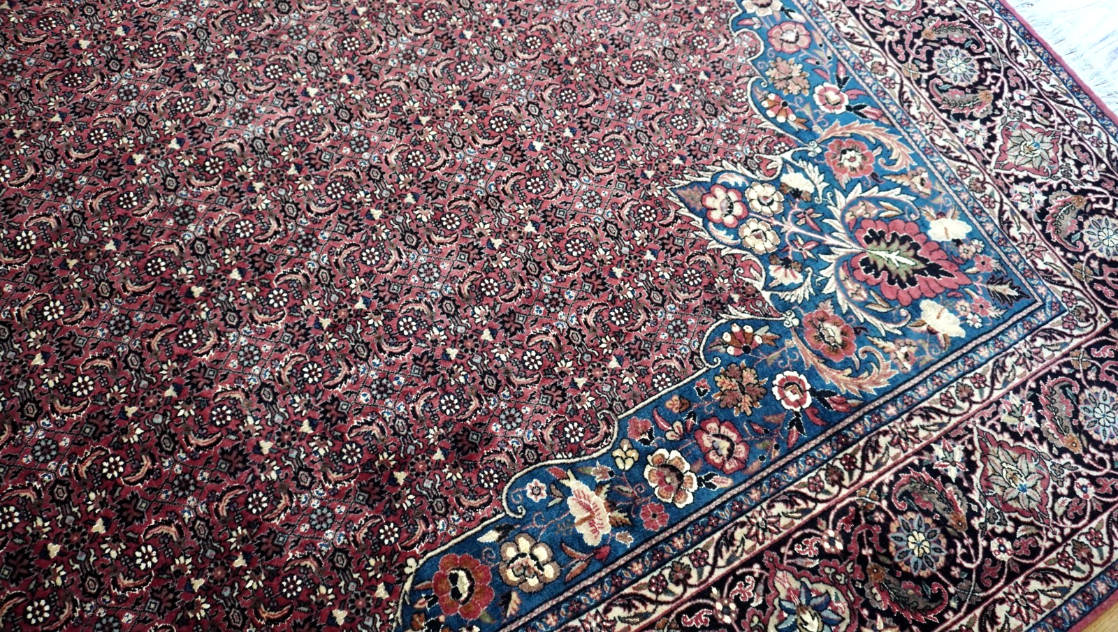 Silk & Wool Hand knotted Bijarr Fish/Heratii 10′ x 13′ Oriental Rug Excellent