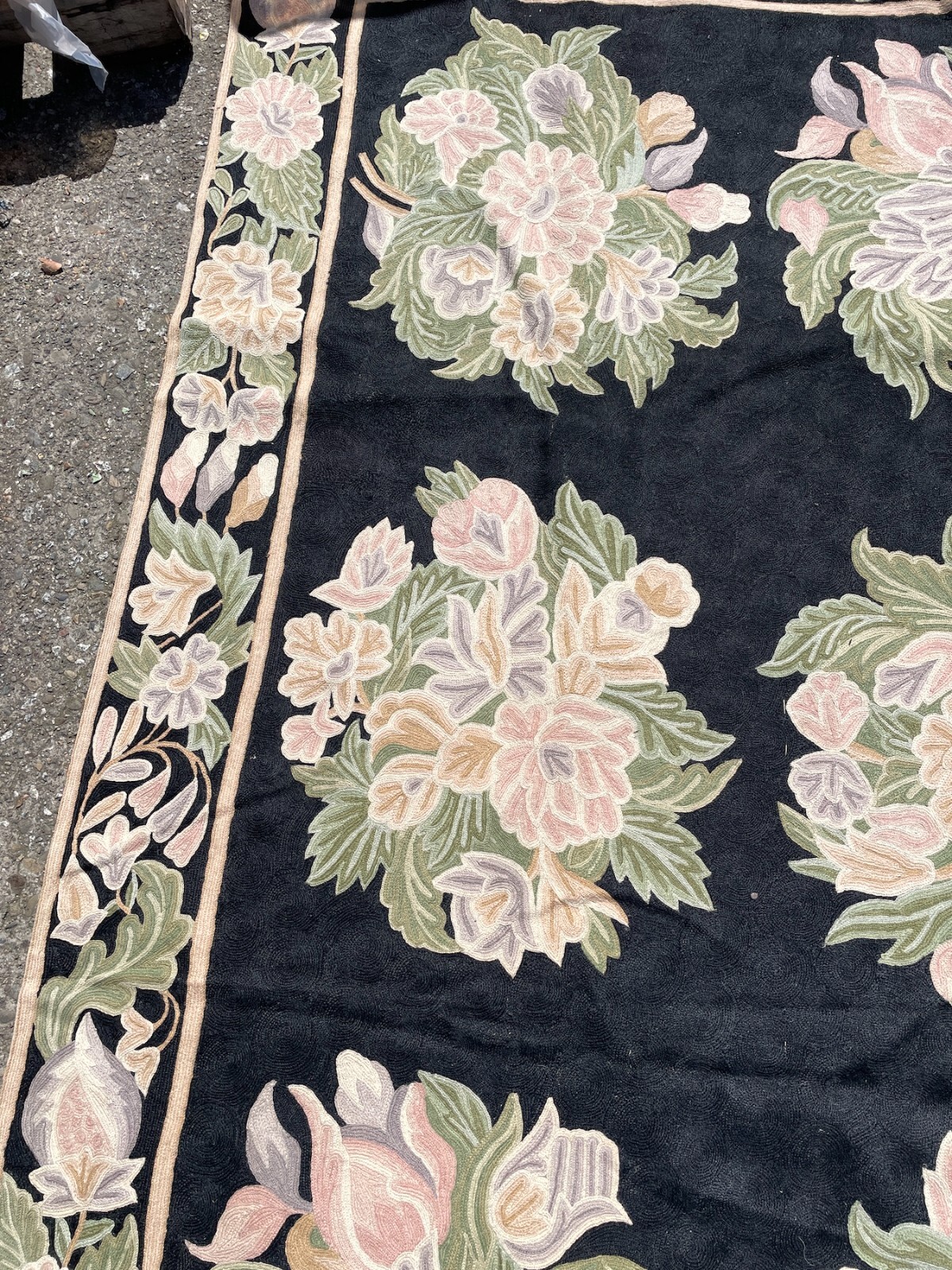 Hand-Made Pierpoint Tapestry/Area Rug with Flowers, 72″W x 108″L
