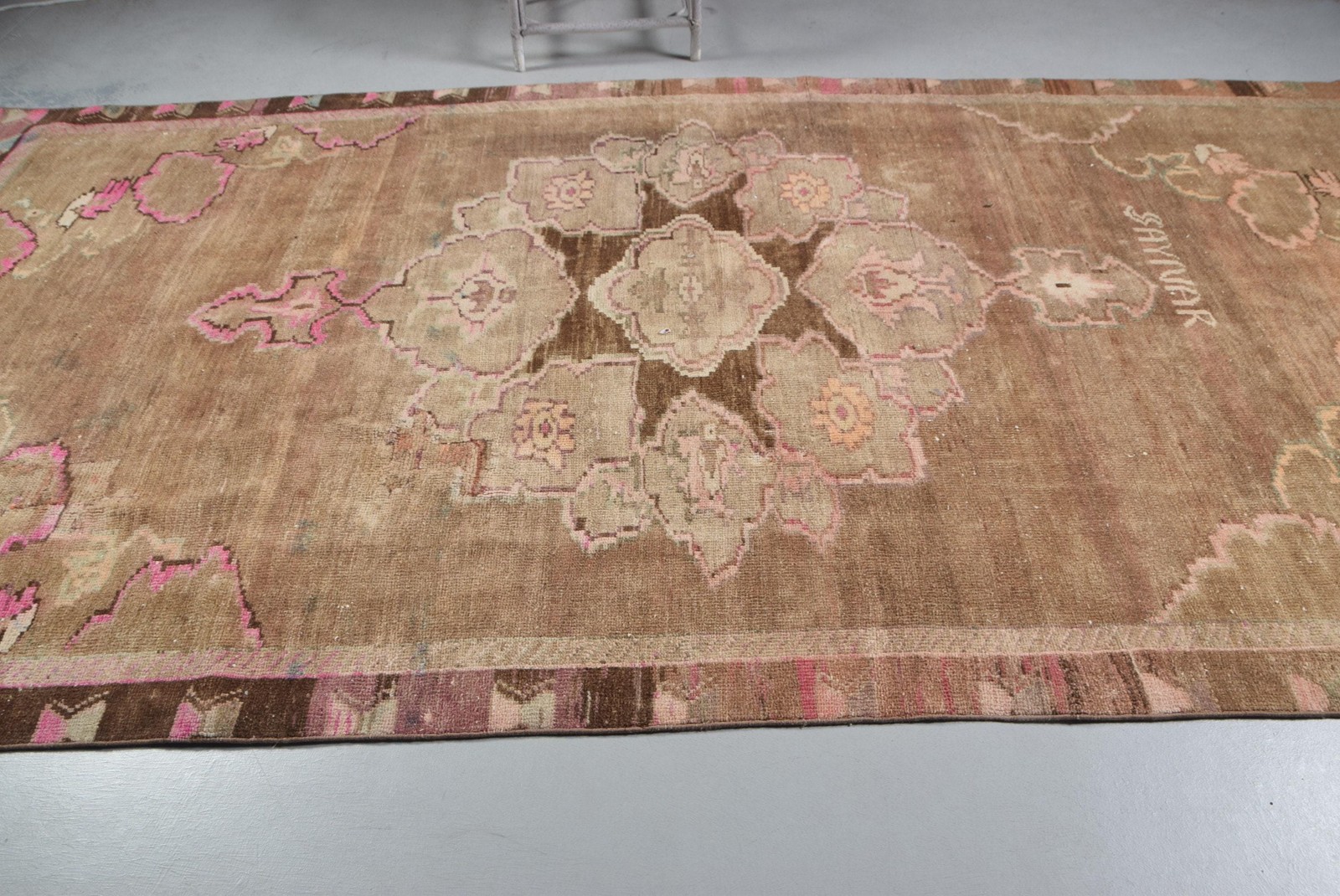 Vintage Turkish Oversize Rug 6,3×12,2 ft, Brown Pink Patchwork Rug