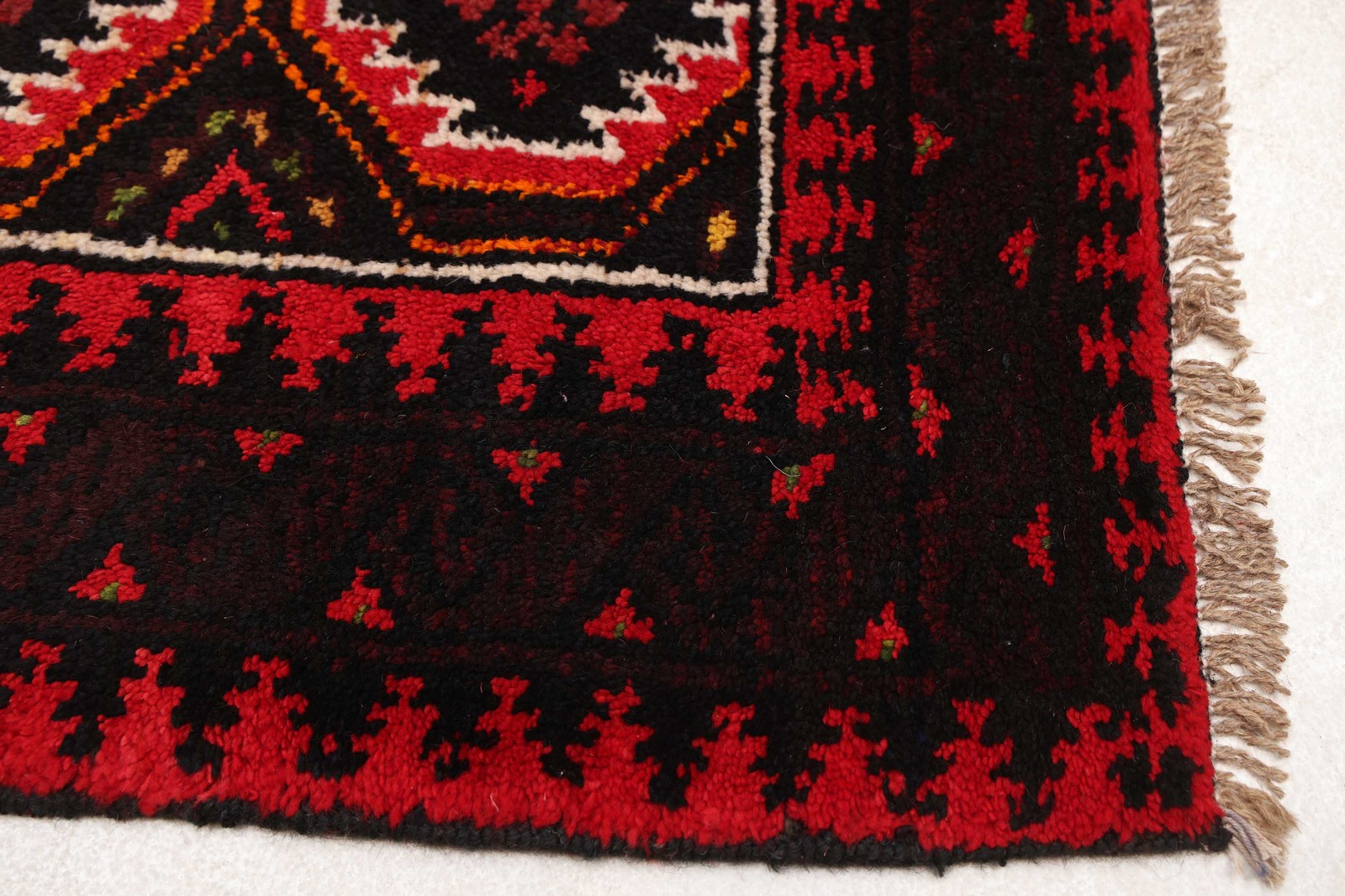Vintage Hand-Knotted Area Rug 2’11” x 5’1″ Traditional Wool Carpet
