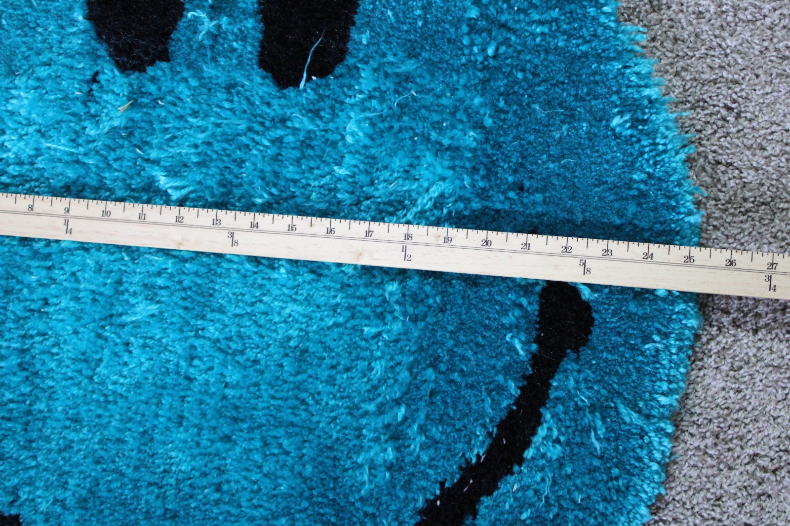 Hand Tufted Smiling Rug 25X27 Teal Black