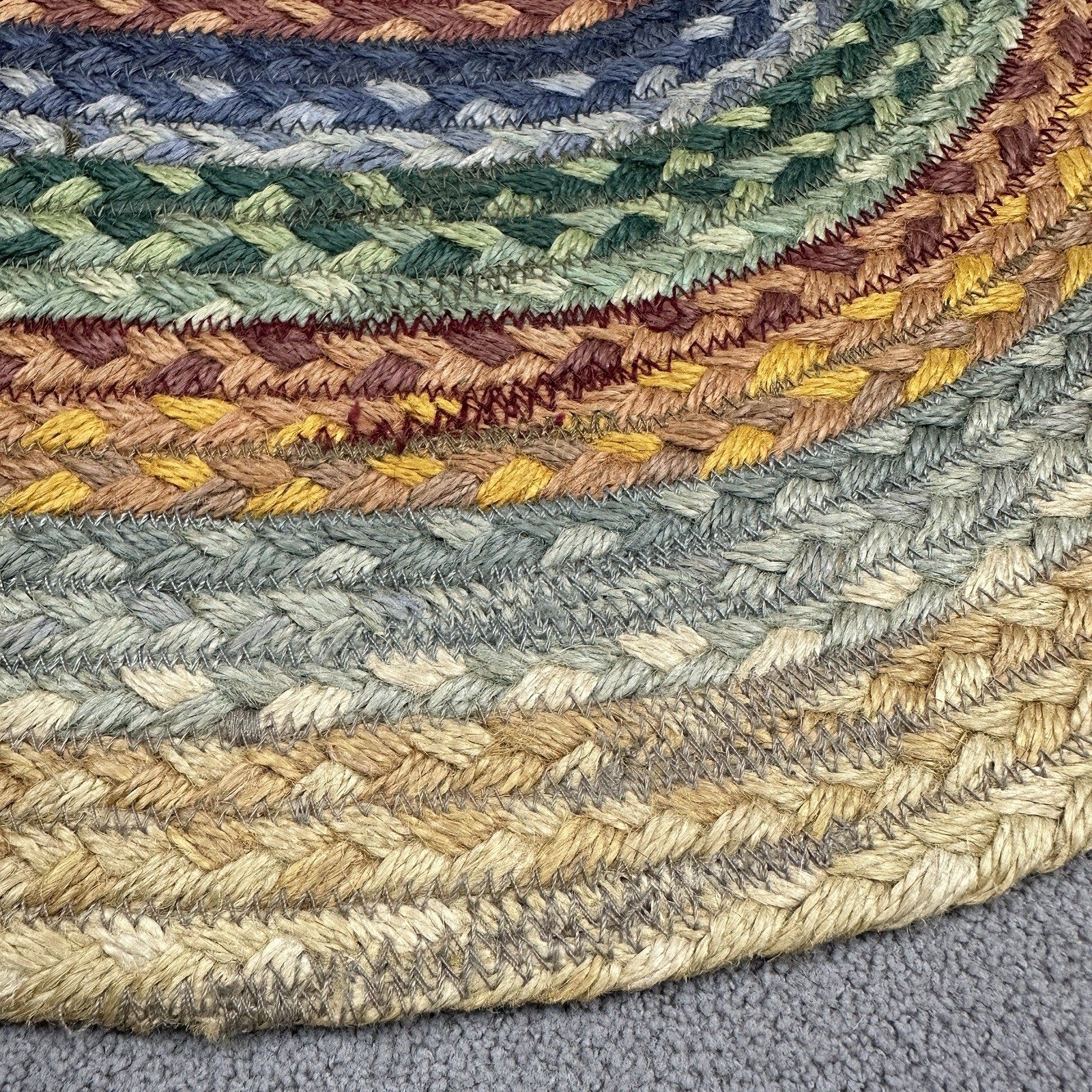 20×30” Braided Multicolor Oval Rug Gradient Rainbow Low Profile Natural Fibers