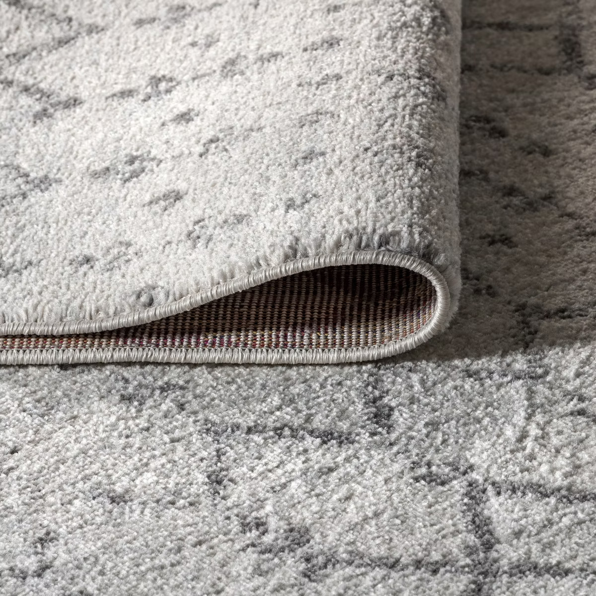 JONATHAN Y Moroccan Hype Cream Gray 6×9 Boho Diamond Area Rug MOH101B-6