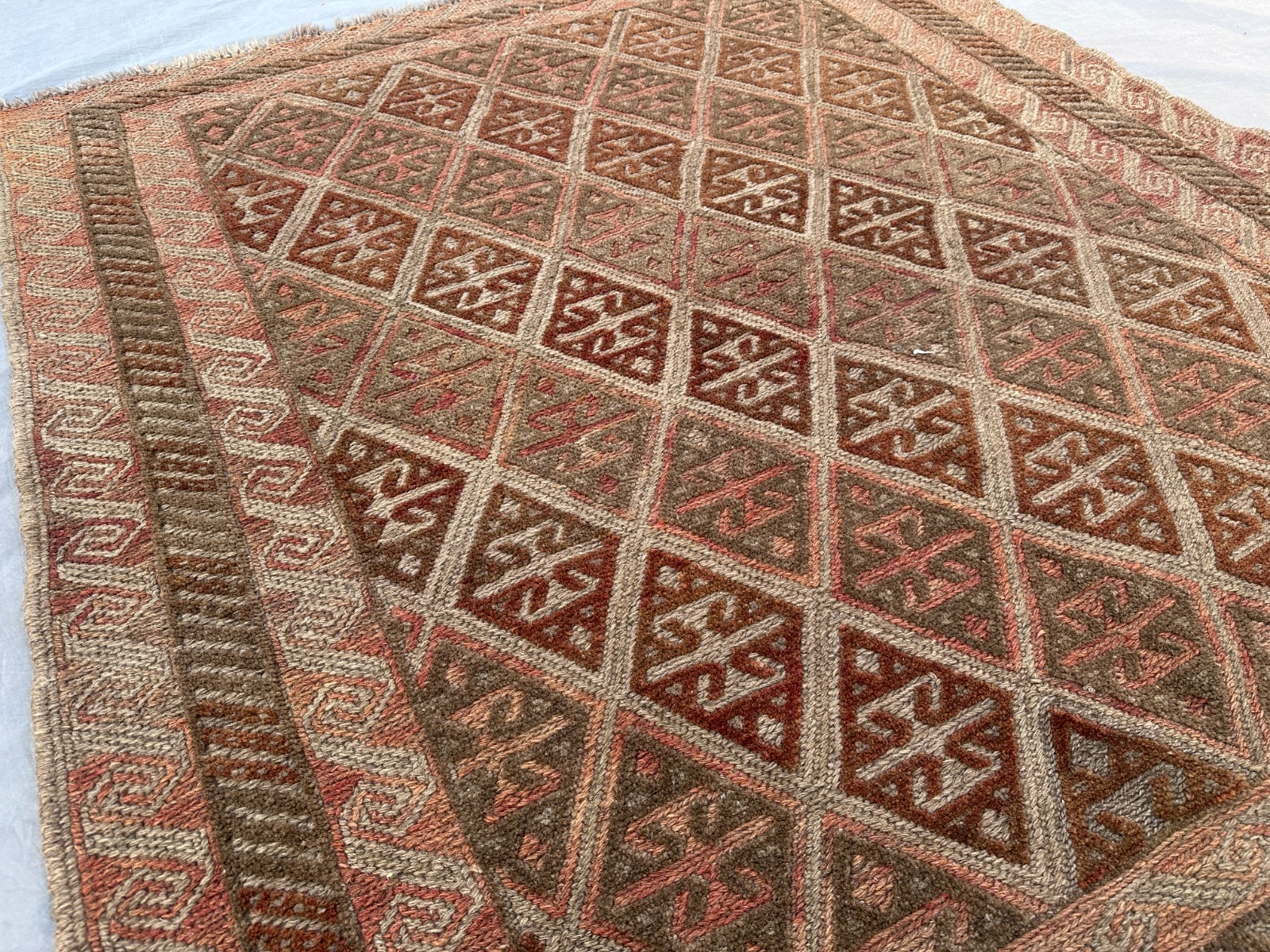 4 x 4’6 Ft Charming Afghan Mishwani Tribal Rug – Terracotta Diamond Vintage Rug