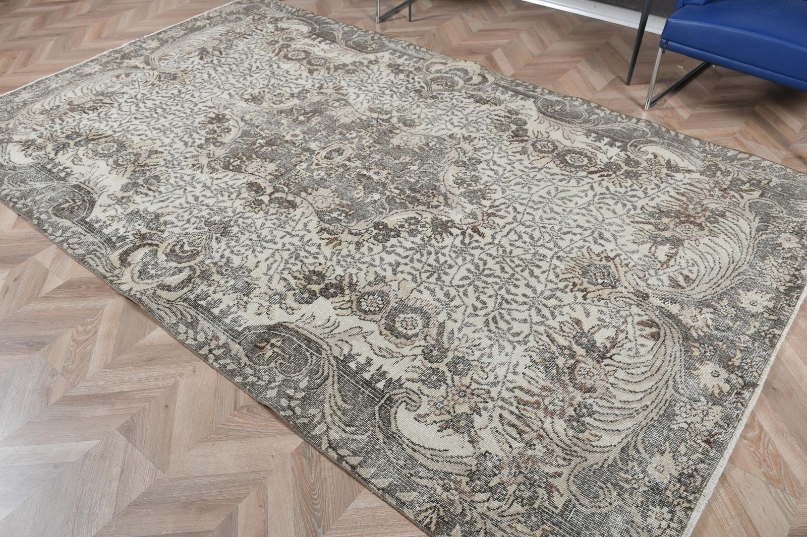 Turkish Vintage Rug 6,2×10,1 ft, Gray Large Abstract Wool Rug