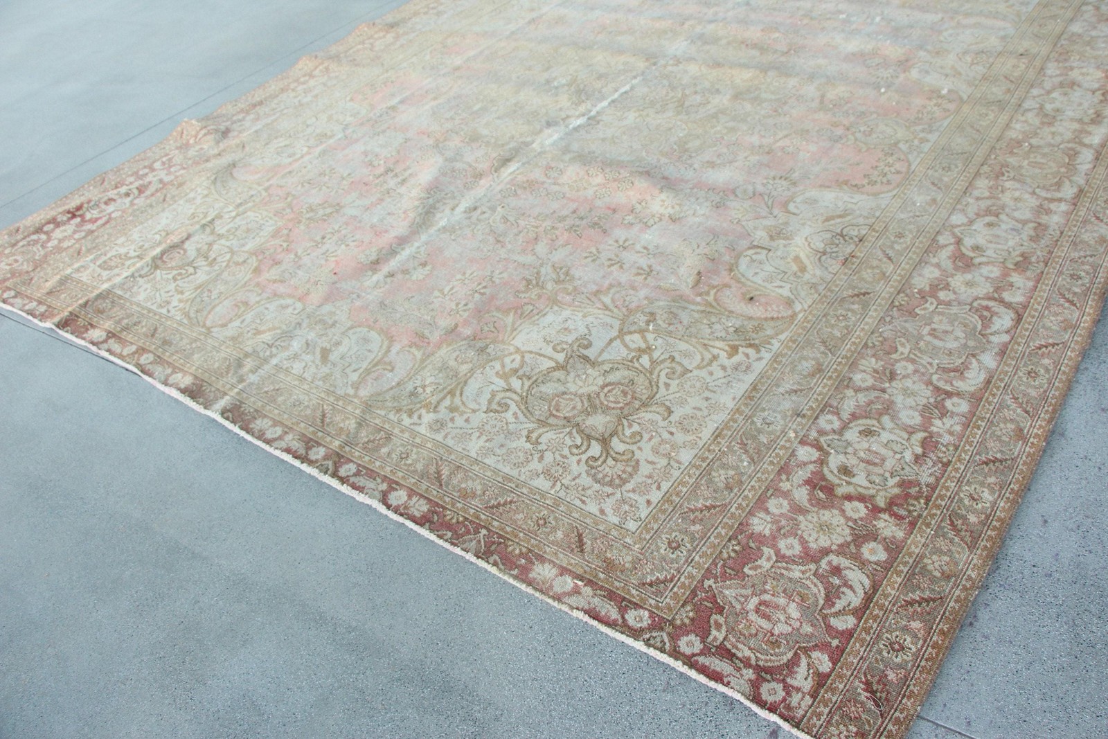 Turkish Oversize Rug 10,8×12,2 ft (328×373 cm), Vintage Pink Camouflage Wool Rug