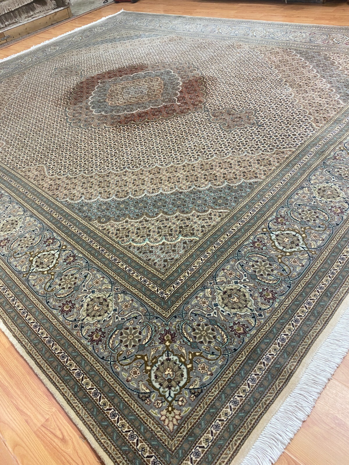 8’1″ x 10′ Turkish Fish Design Oriental Rug – Wool and Silk – Hand Made