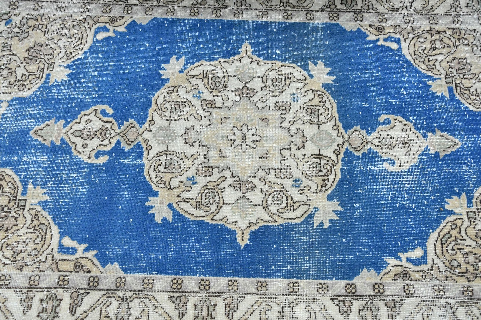 Turkish Vintage Rug, 3,9×6,46 ft Rug, Blue White Ombré Wool Rug