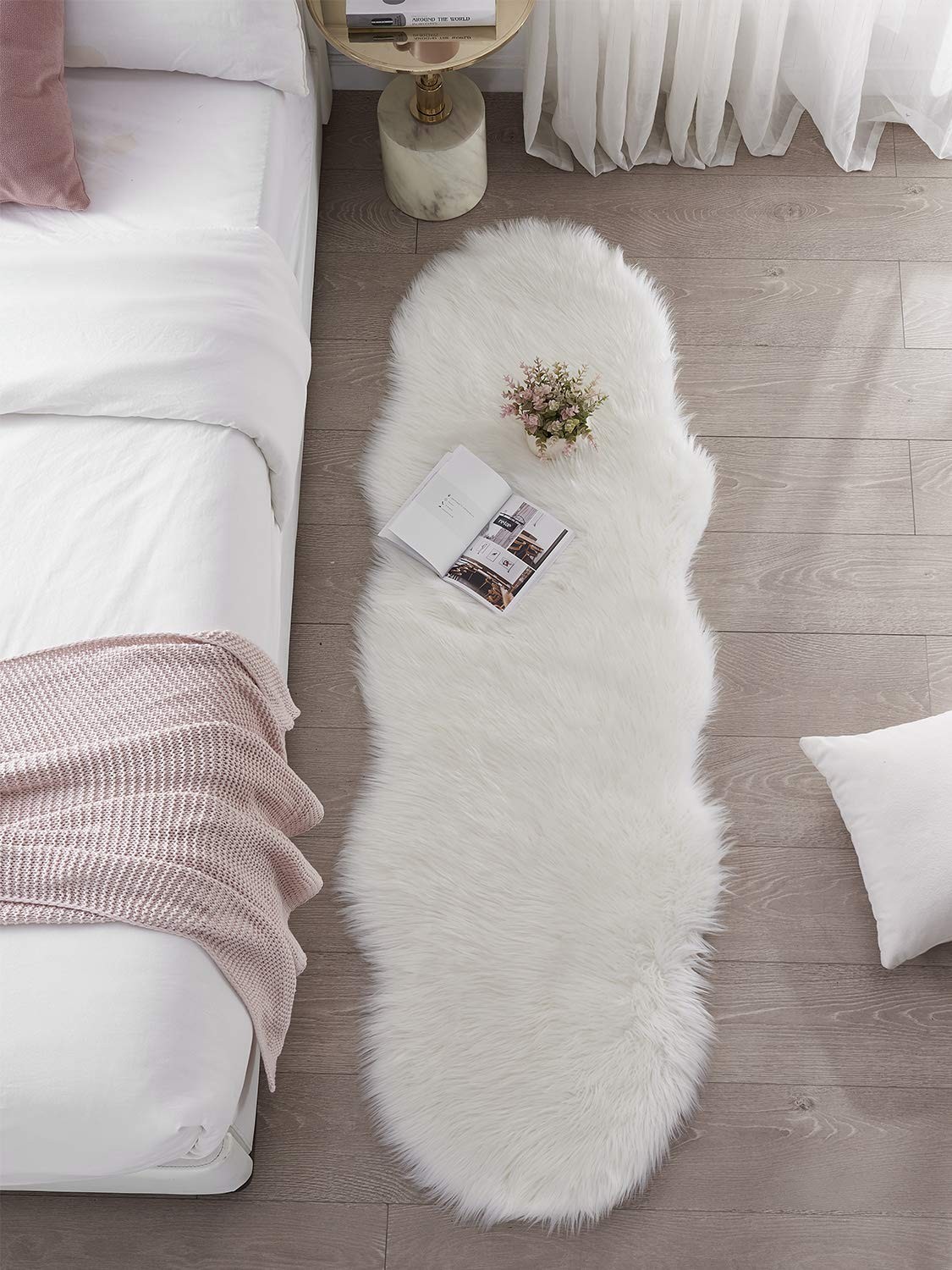 SERISSA Ultra Soft Fluffy Rug White Faux Sheepskin Fur Area Rug Shaggy Couch Cov