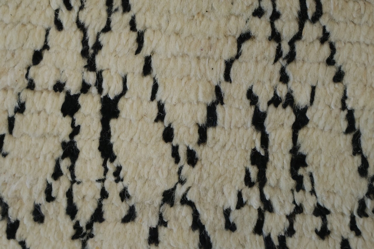 Trellis Pattern in Cream Color Modern Moroccan 8×10 Hand-Knotted Wool Area Rug