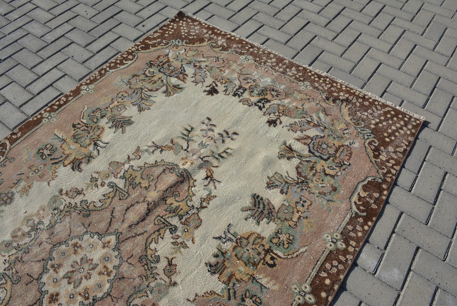 Vintage Rug 5,1×9,6 ft (156×292 cm), Brown Check Turkish Rug