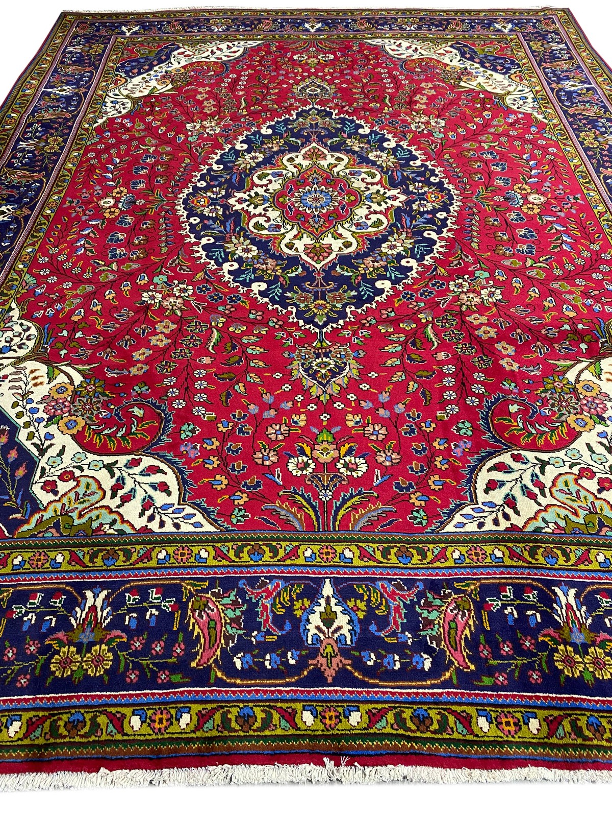 9.9 x 13 Pre-Owned Perrsian Wool Tabriiz Rug #F-6989