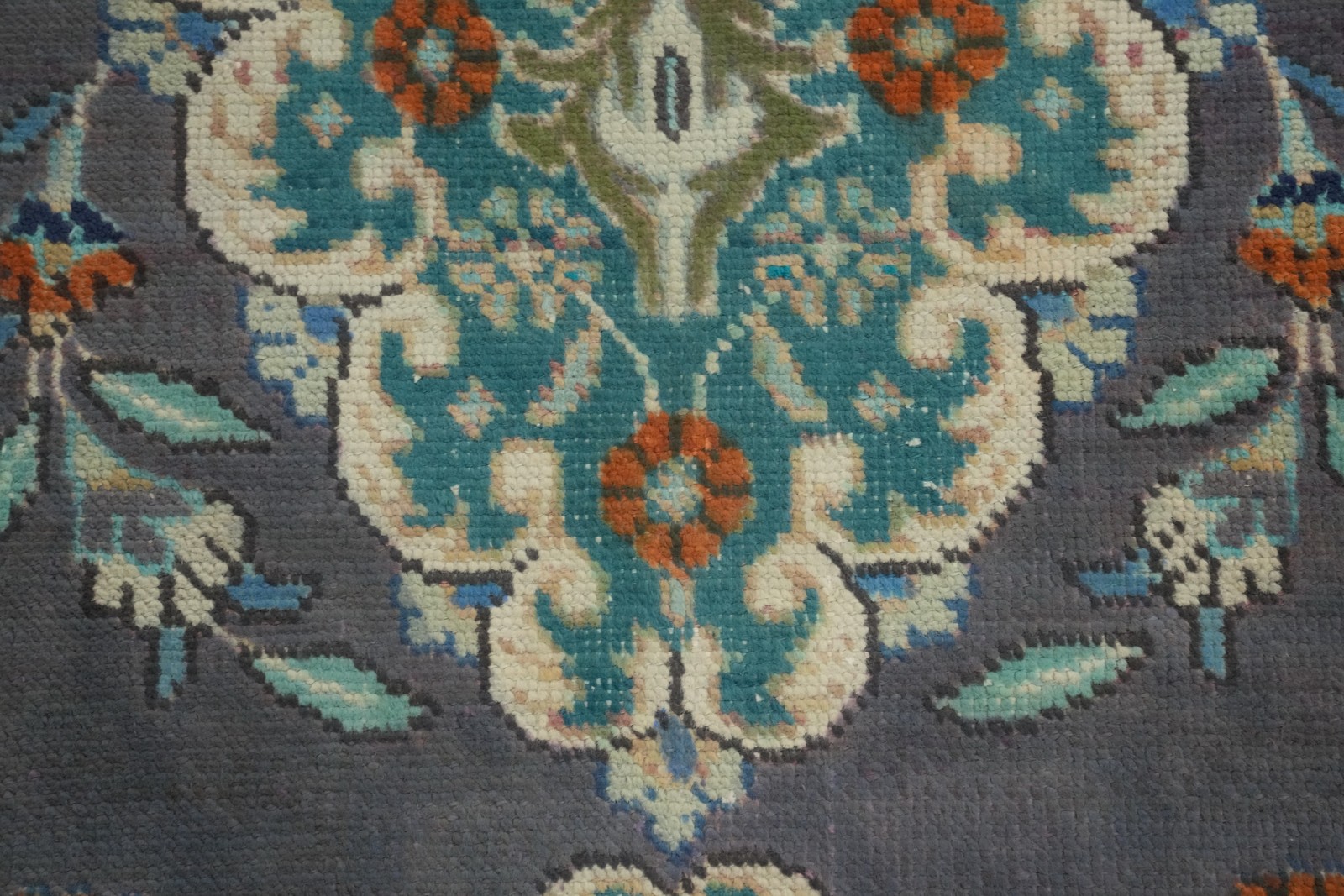 Traditional Floral Wool Accent Rug 3×5 ft Hand-knotted Foyer Size Carpet