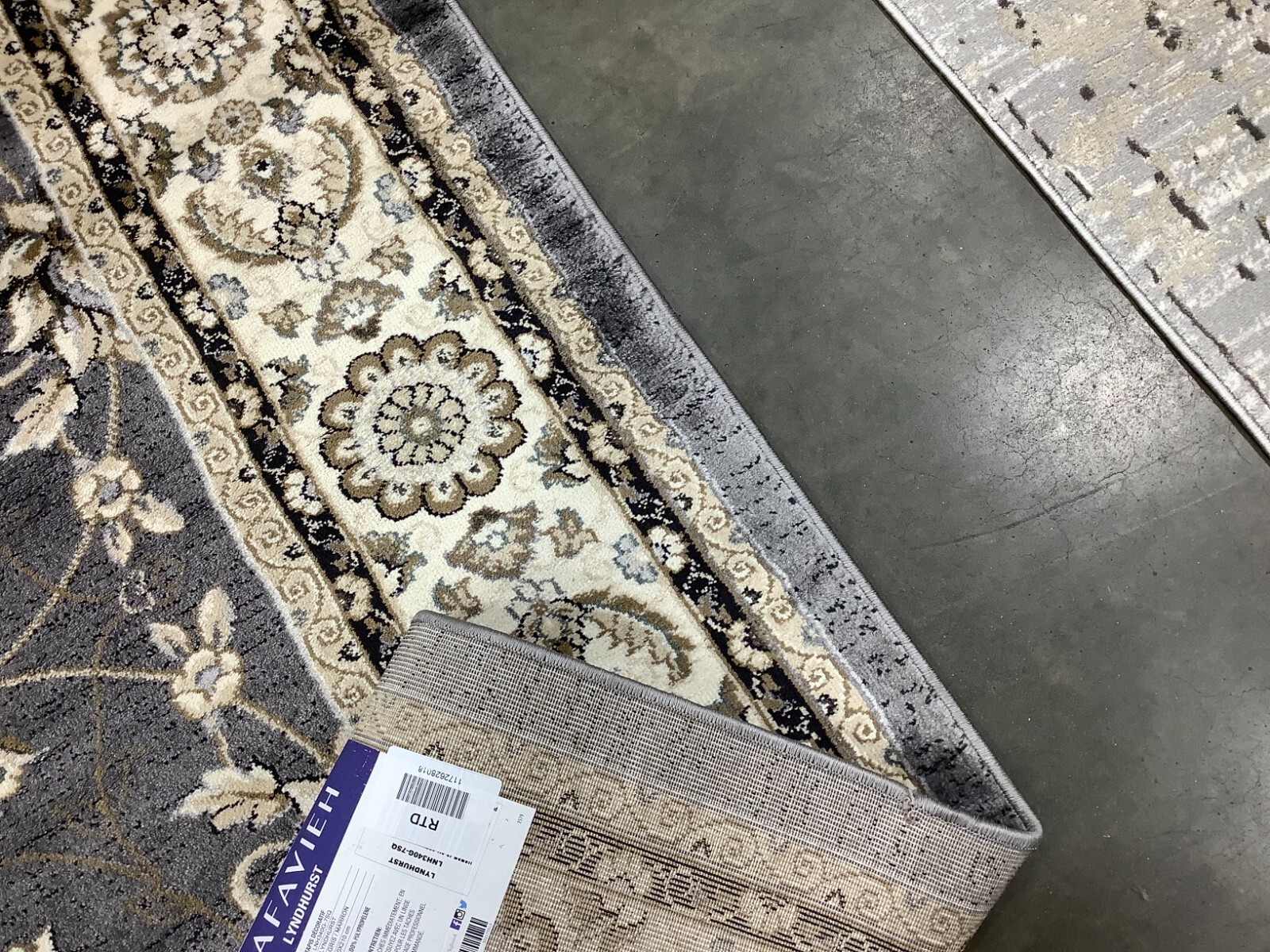 GREY / CREAM 7′-0″ x 7′-0″ Damaged Rug, Reduced Price 1172679245 LNH340G-7SQ