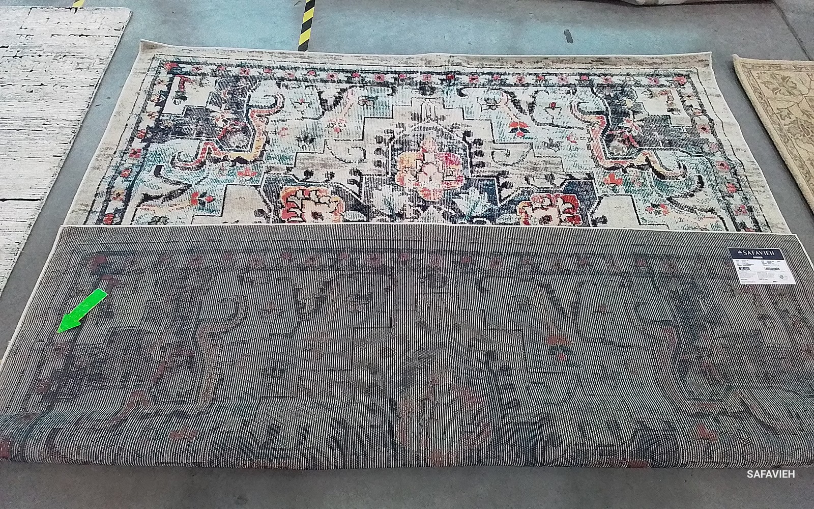 CREAM / BLUE 9′-0″ x 9′-0″ Cut on Rug, Reduced Price 1172799904 MAD473B-9SQ