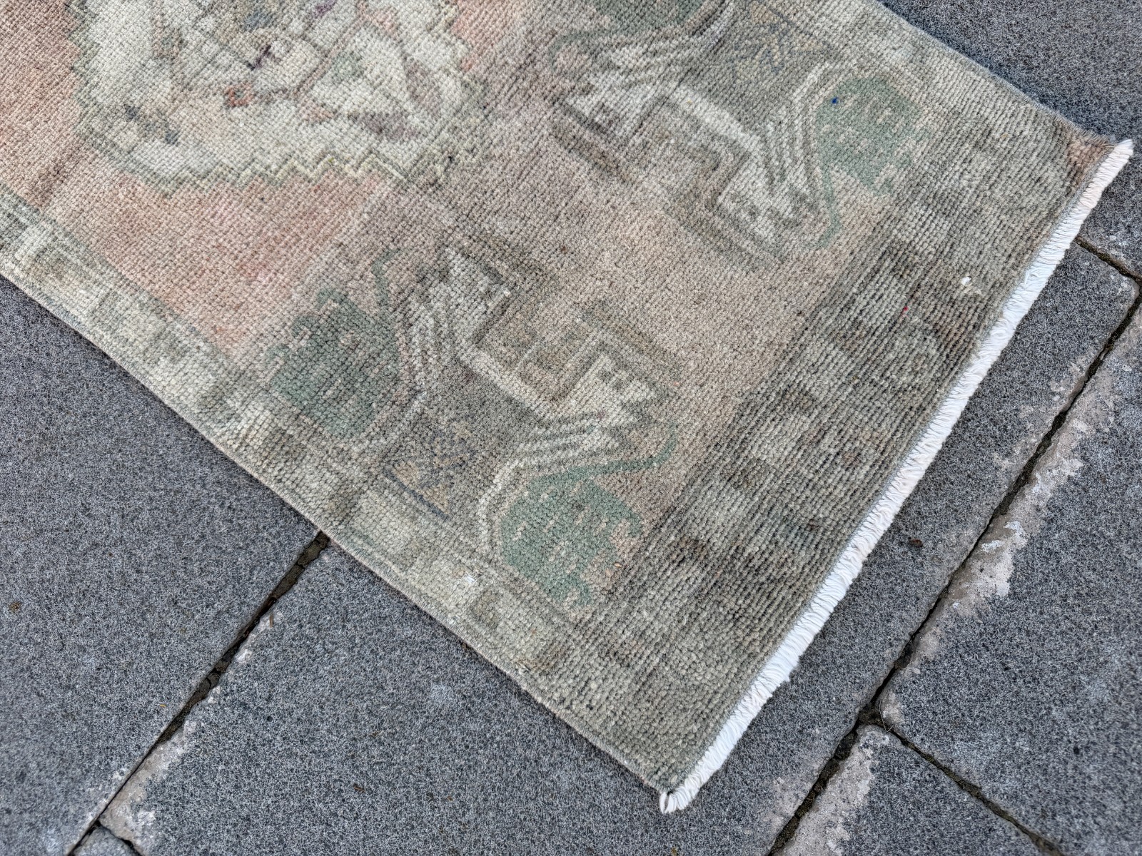 Small Vintage Oushak Rug 1.5×3.2 ft Hand Knotted Turkish Wool Pastel Accent Rug