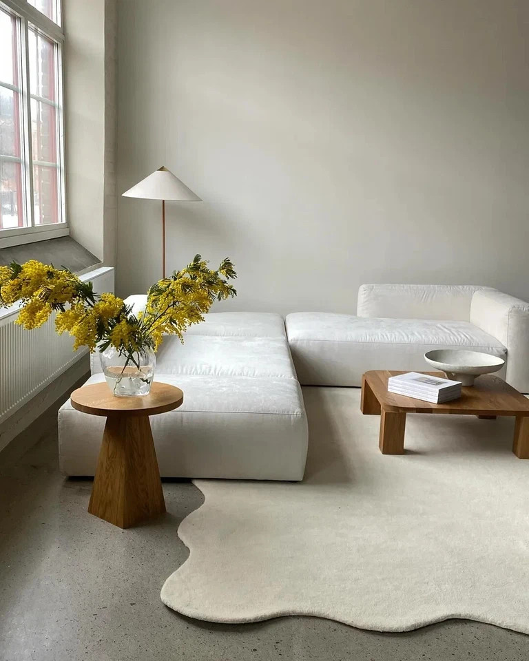 Luxury Tufted Wool Scallop Rug | Modern Handmade Wavy Design | Minimalist Décor