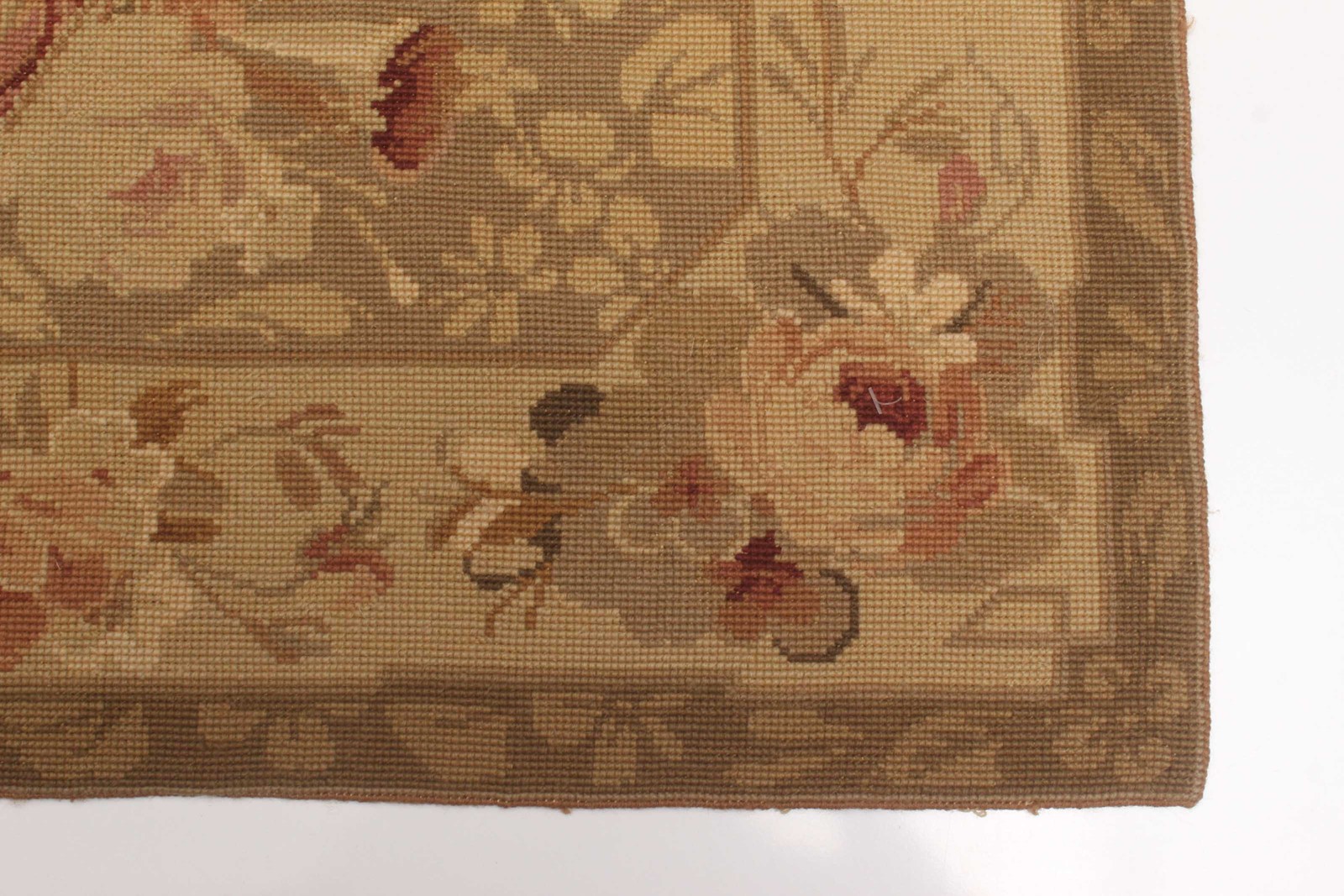 Vintage 1’10” x 2’10” Traditional Wool Hand Woven Oriental Area Rug