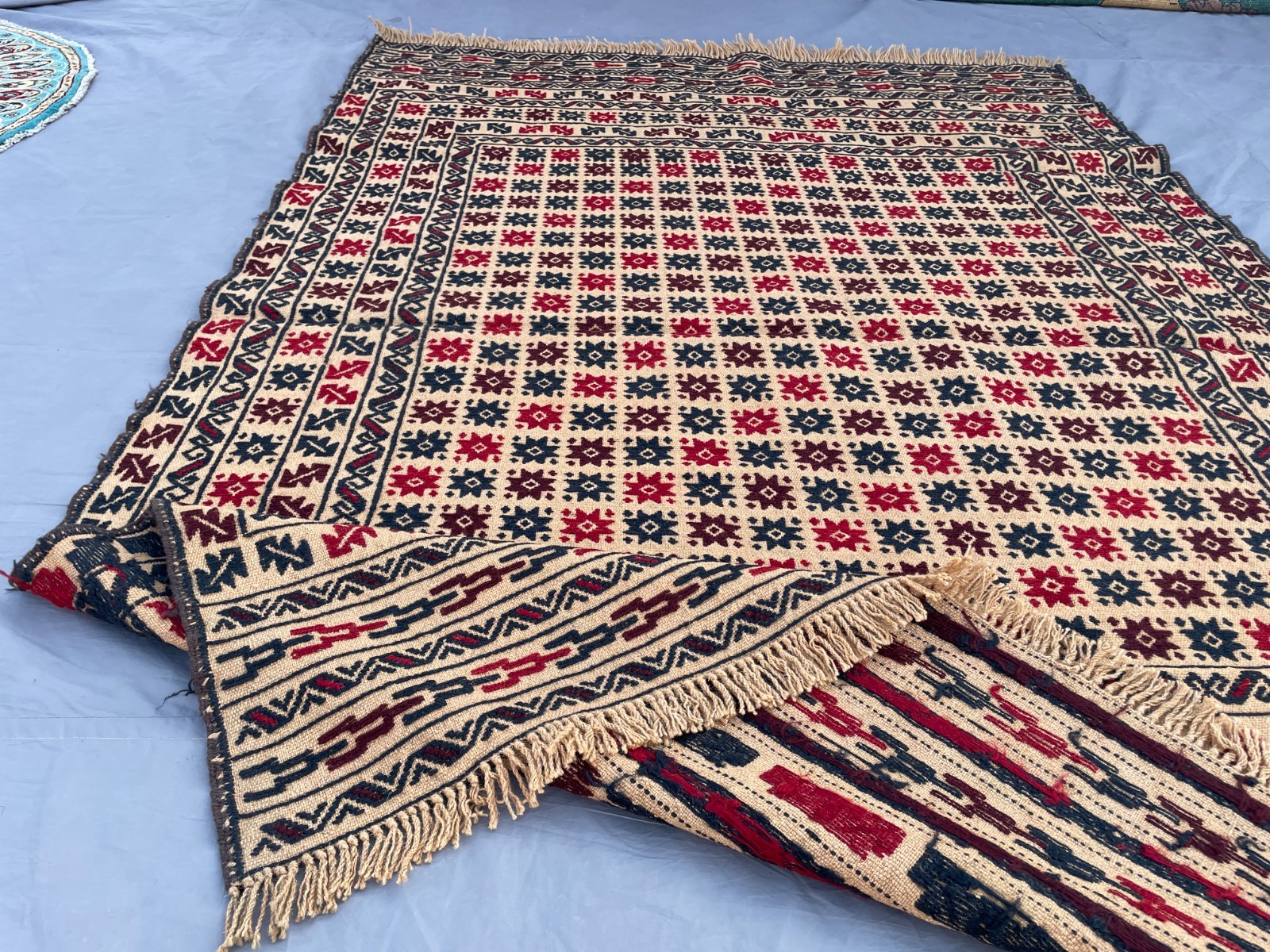 4×6 Ivory Afghan Kilim Rug with Repeating Star Motifs and Layered Tribal Borders