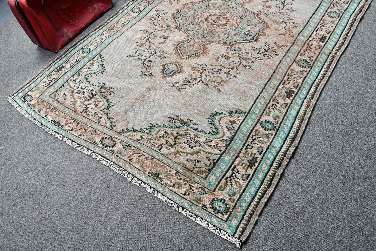 Vintage Turkish Rug 5,4×8,1 ft, Blue Large Moroccan Wool Rug