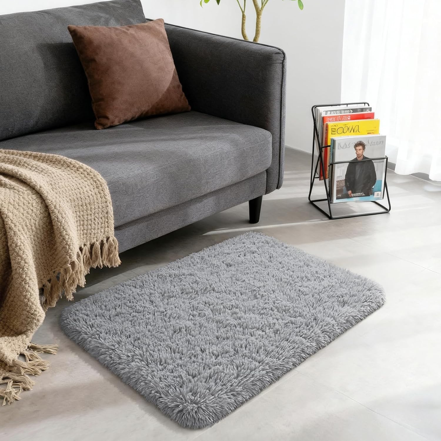 Plush Non-Slip Area Rug 2×3 Feet – Ideal for Living Room, Dorm & Kids Room