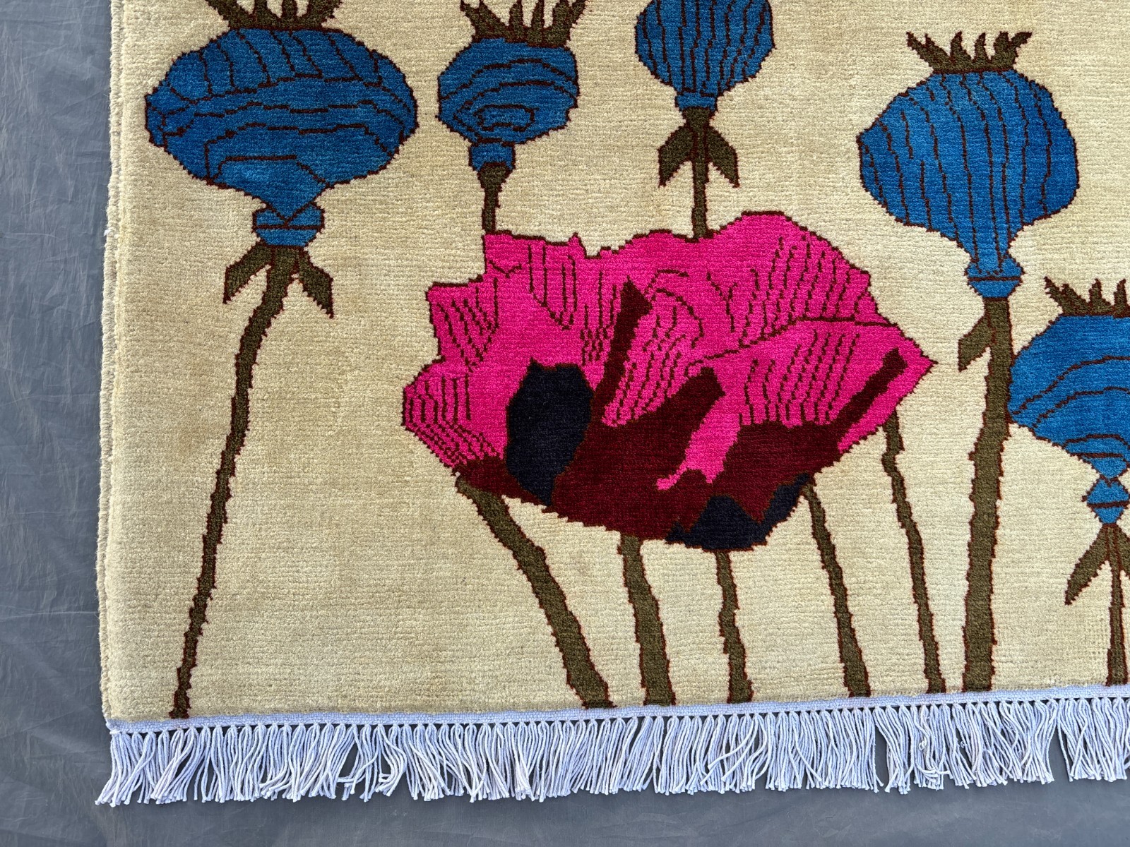 Afghan Hand-Knotted Oushak War Rug – Military Floral Tribal Nomadic Art Rug